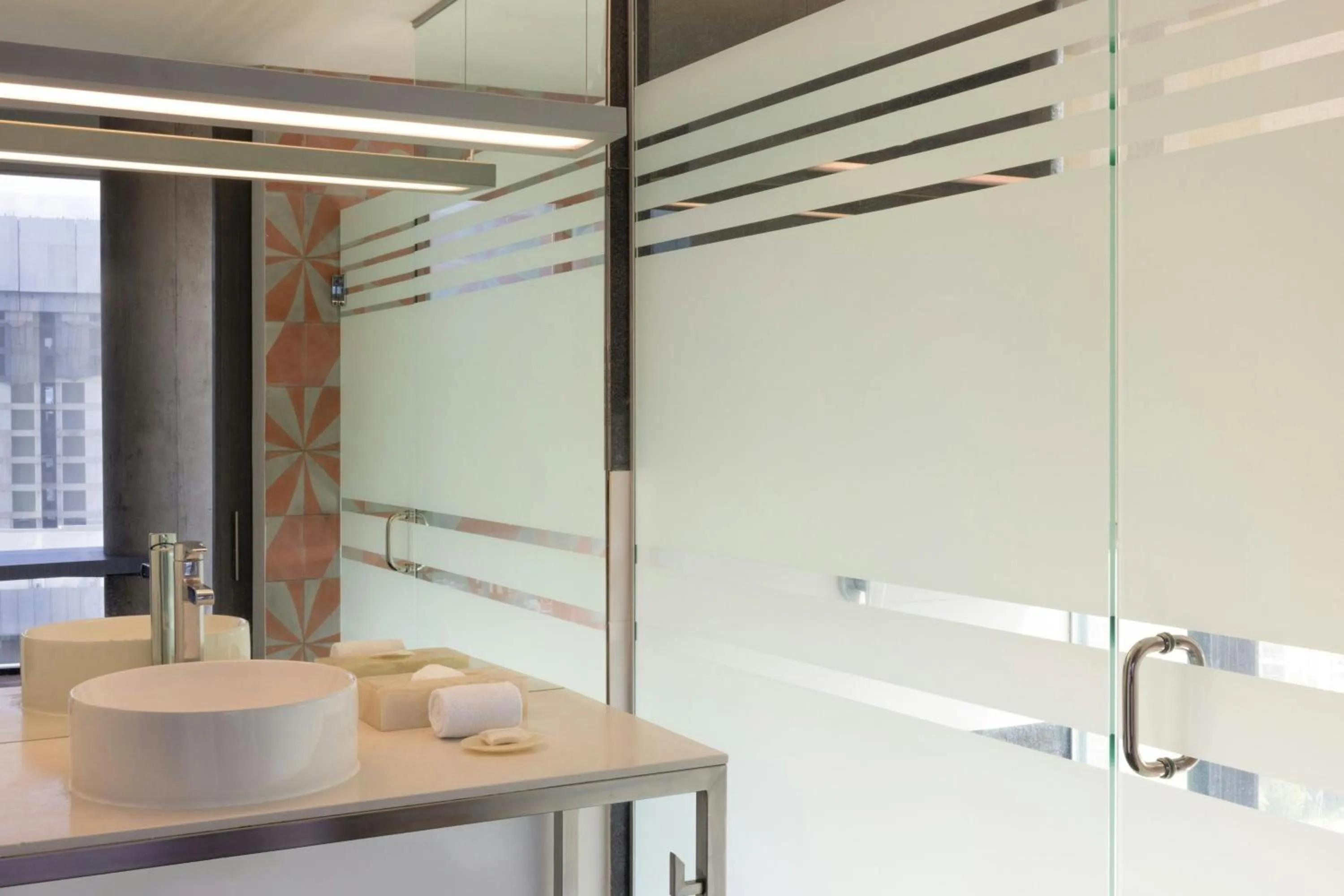 Bathroom in Hotel Guadalajara Country Club by HNF