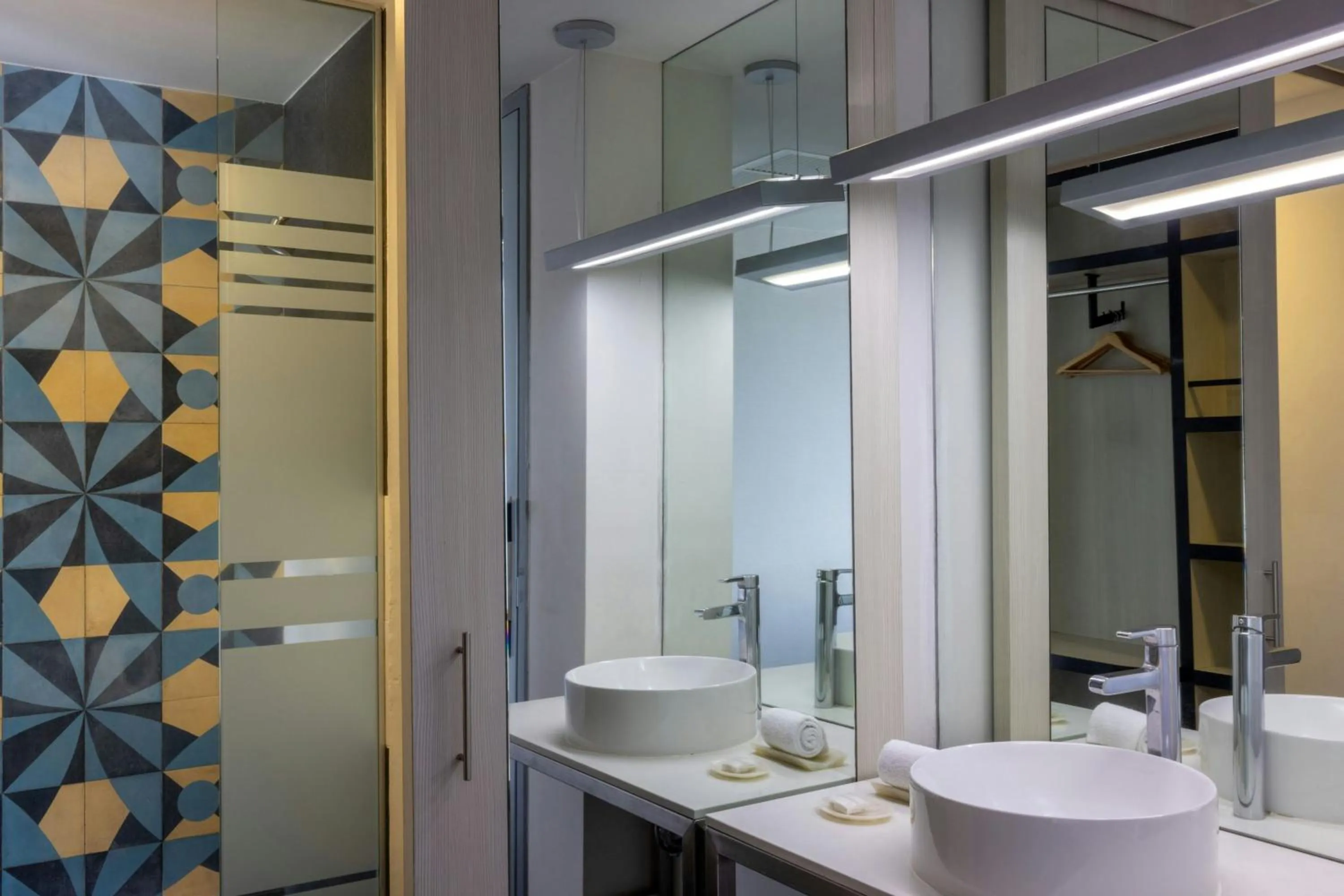 Bathroom in Hotel Guadalajara Country Club by HNF