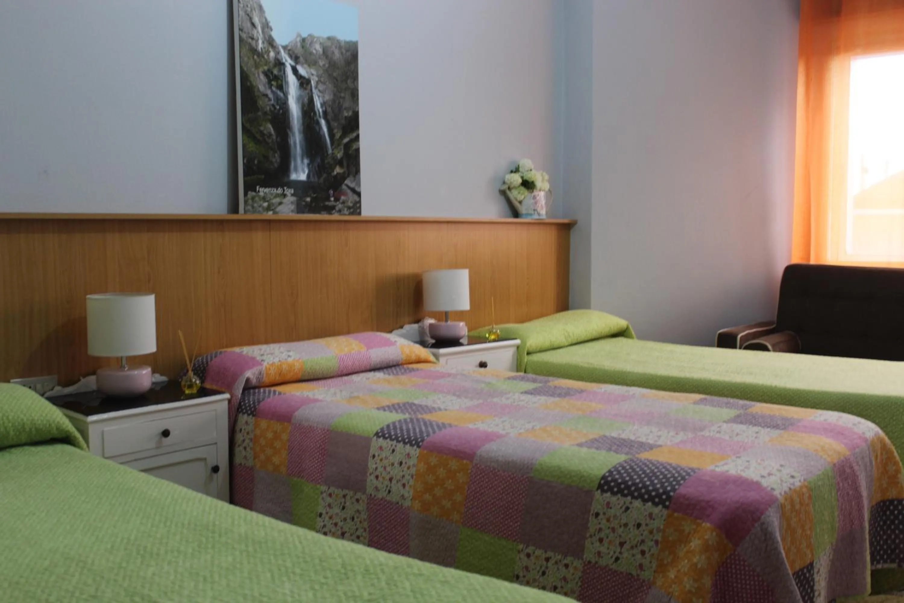 Bedroom, Bed in Albergue Turístico Silleda