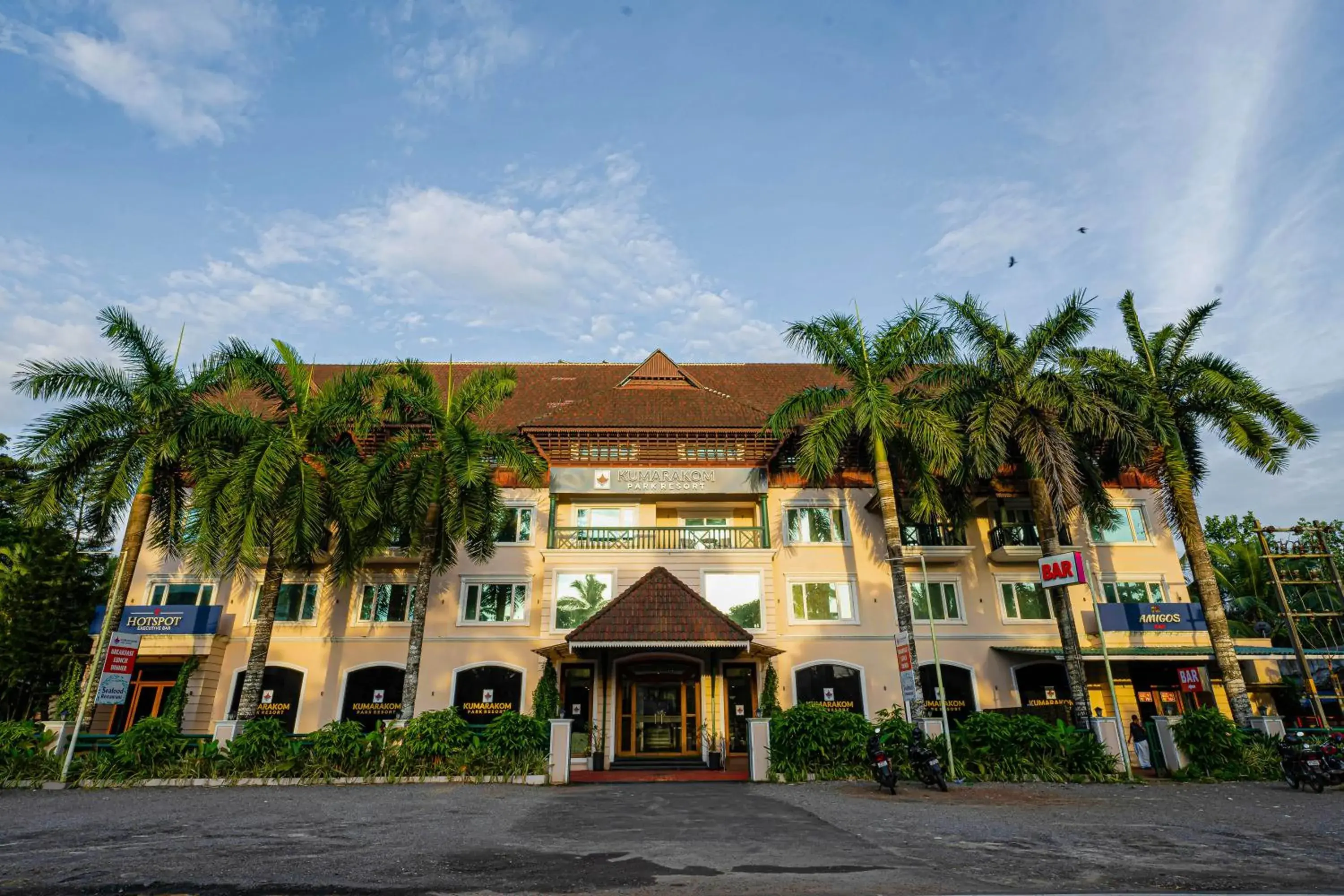 Property building in Kumarakom Park Resort Property building in Kumarakom Park Resort