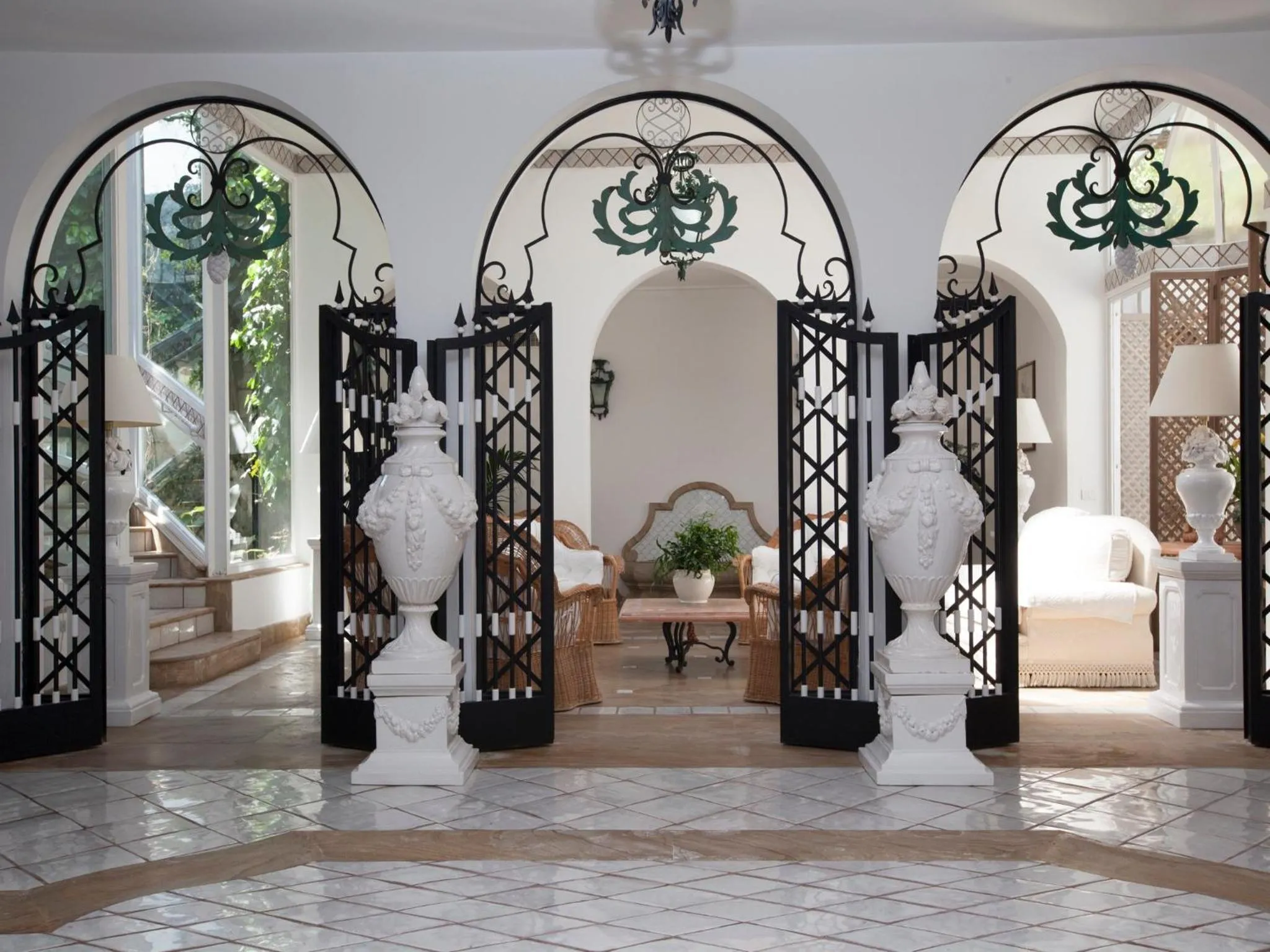 Lounge or bar in Relais Villa Savarese