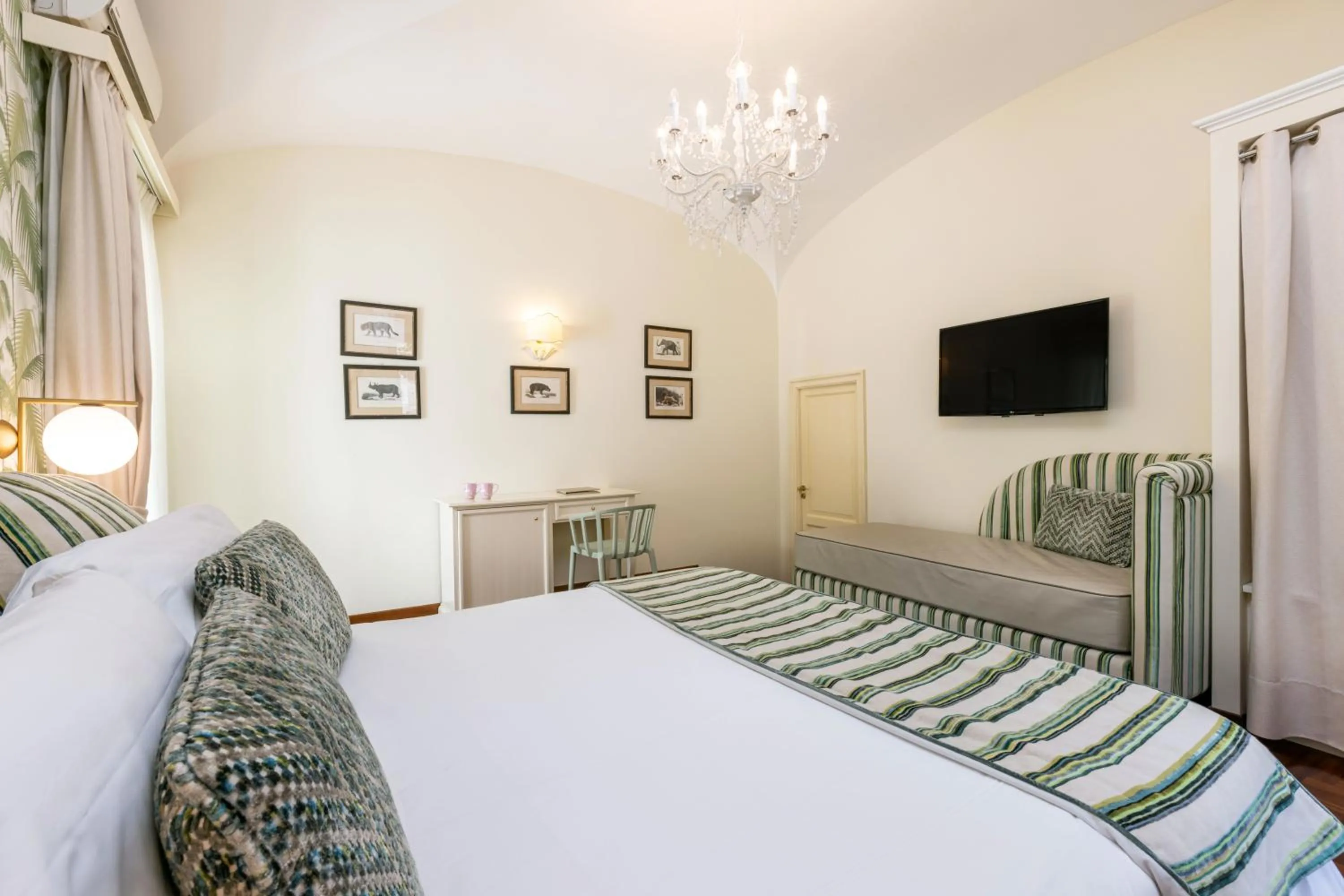 Bedroom, Bed in Relais Villa Savarese