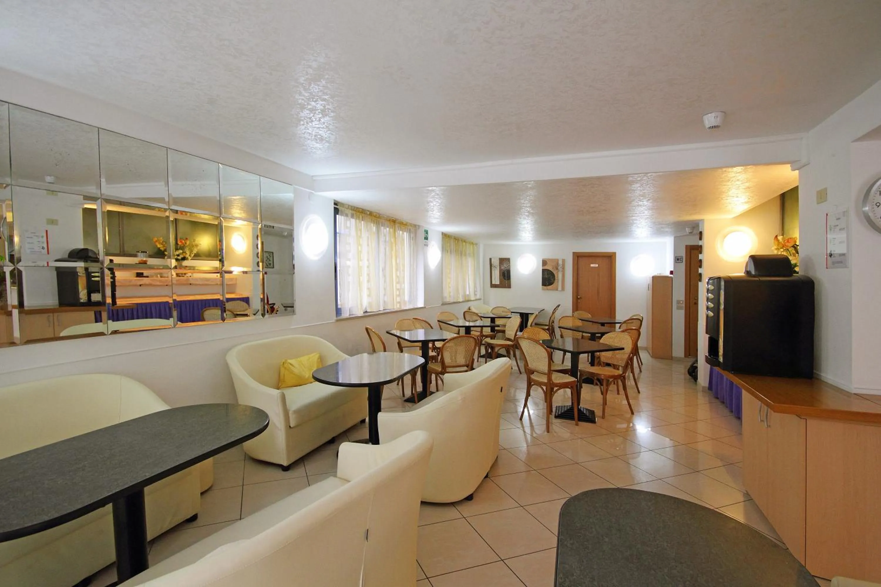 Lobby or reception in Hotel Azzurro