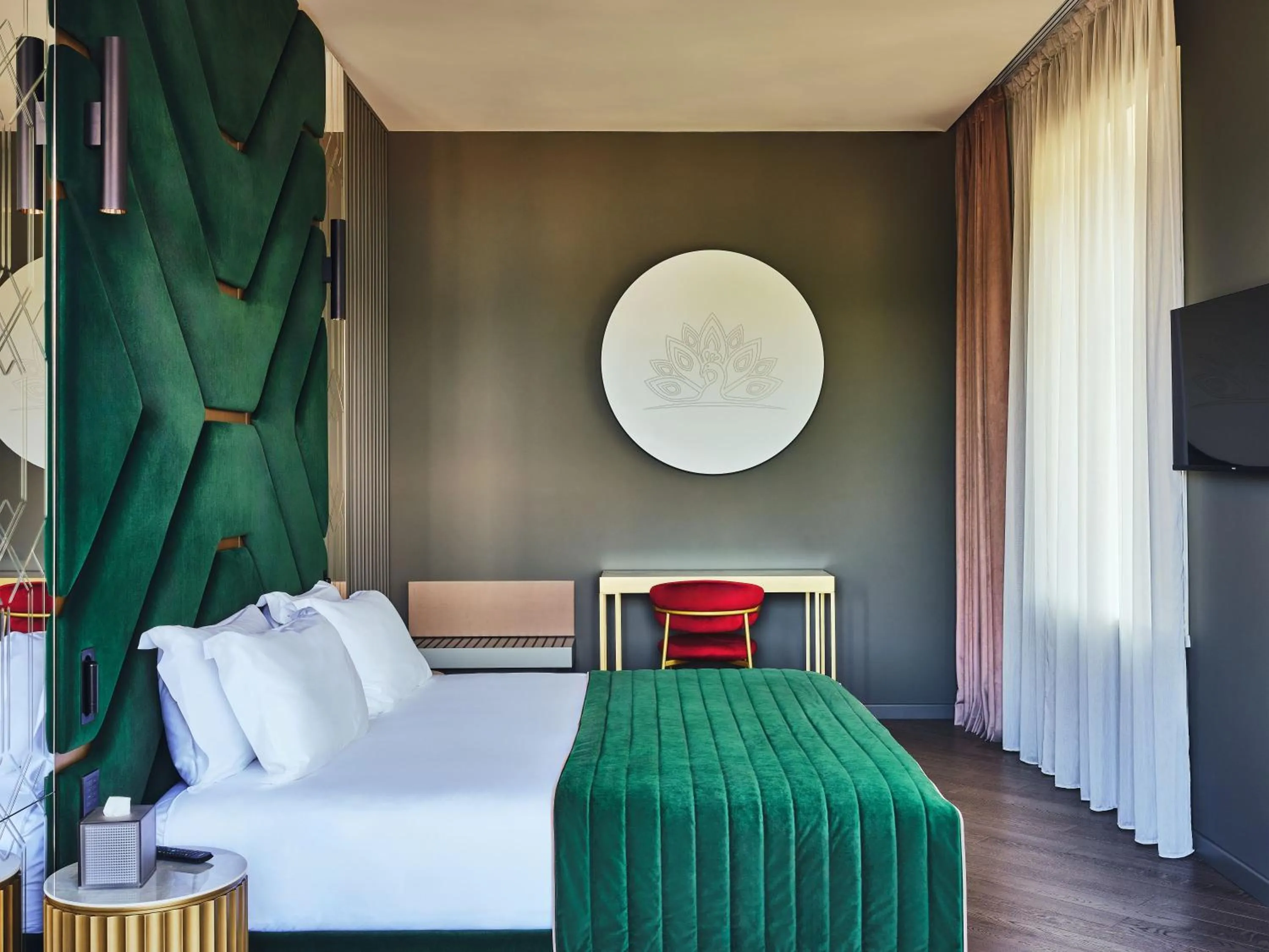 Photo of the whole room, Bed in Boutique Hotel Stresa