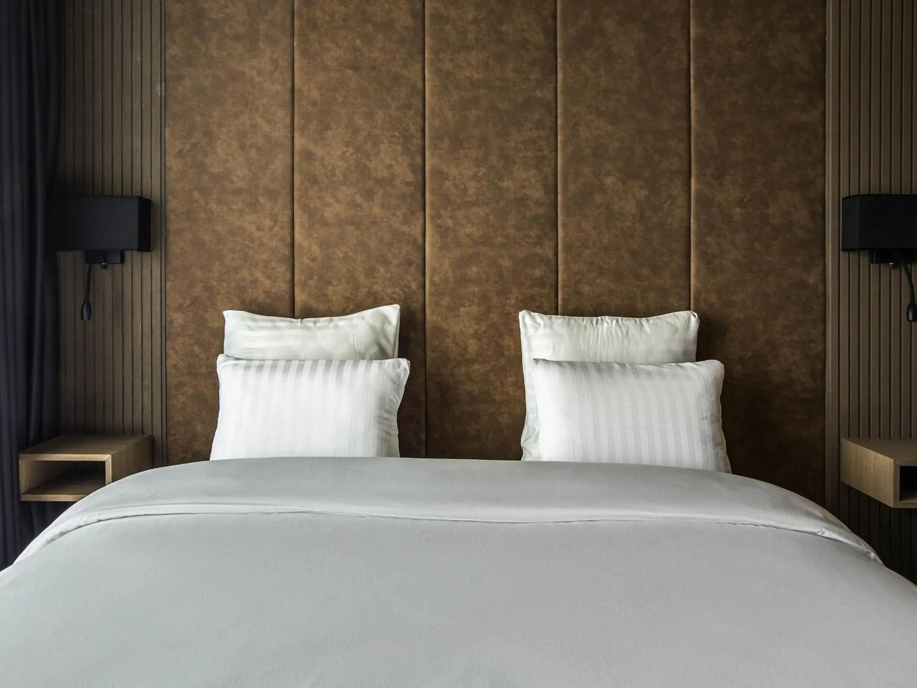 Bedroom, Bed in Mercure Riga Centre Bedroom, Bed in Mercure Riga Centre