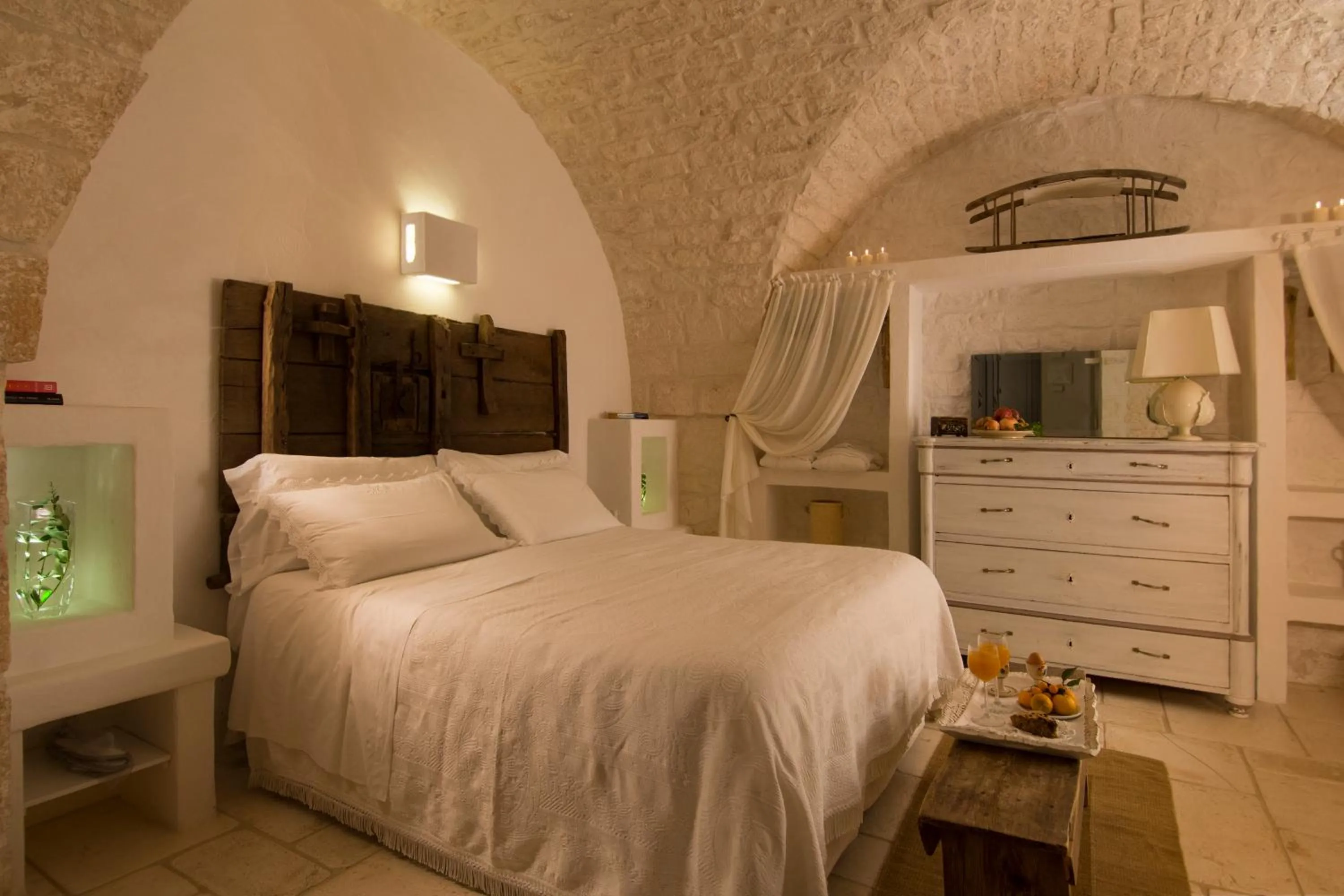 Bed in Masseria Salinola