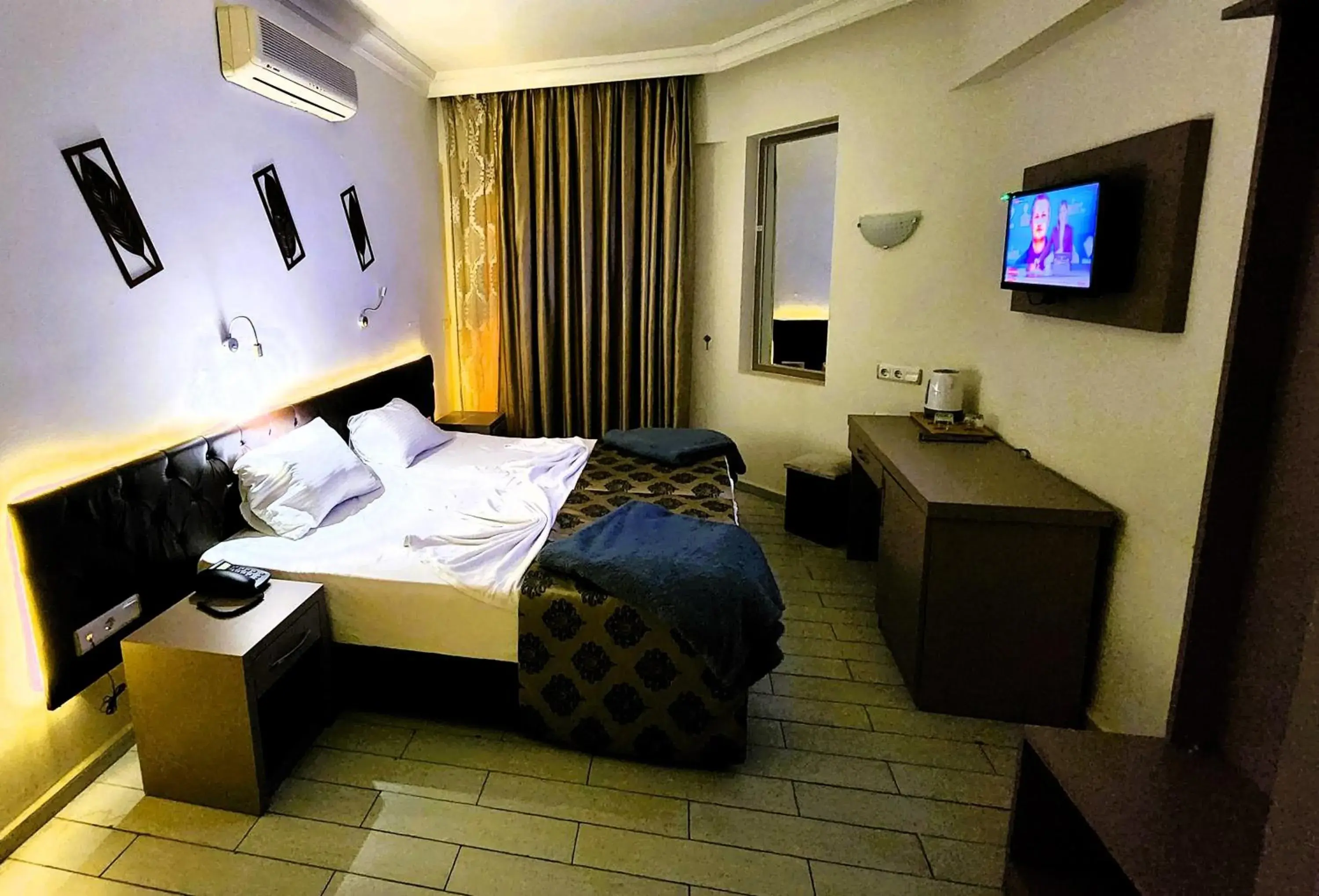 Standard Double or Twin Room with Balcony in Cleopatra City Hotel Alanya Standard Double or Twin Room with Balcony in Cleopatra City Hotel Alanya