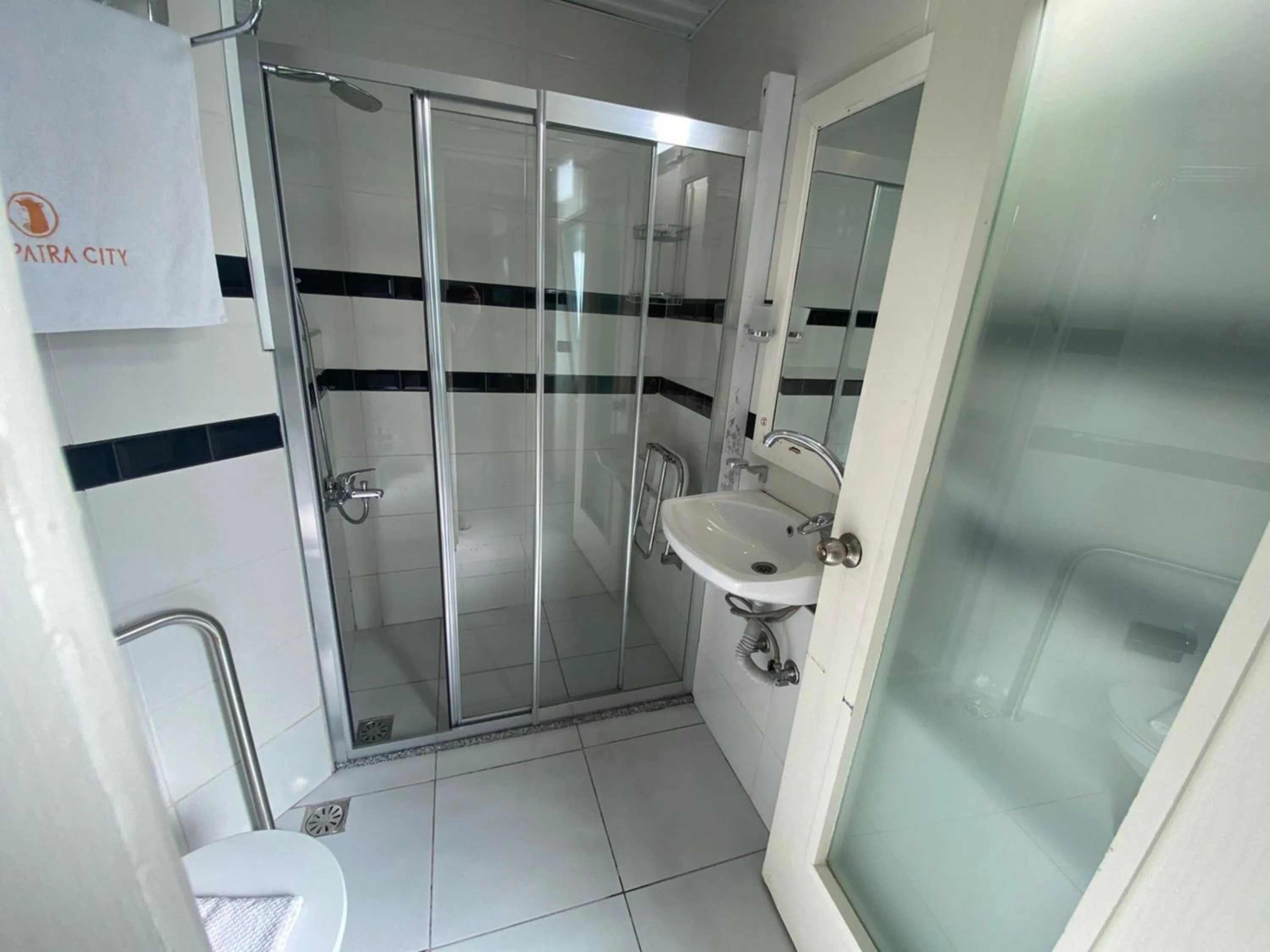 Quiet street view in Cleopatra City Hotel Alanya