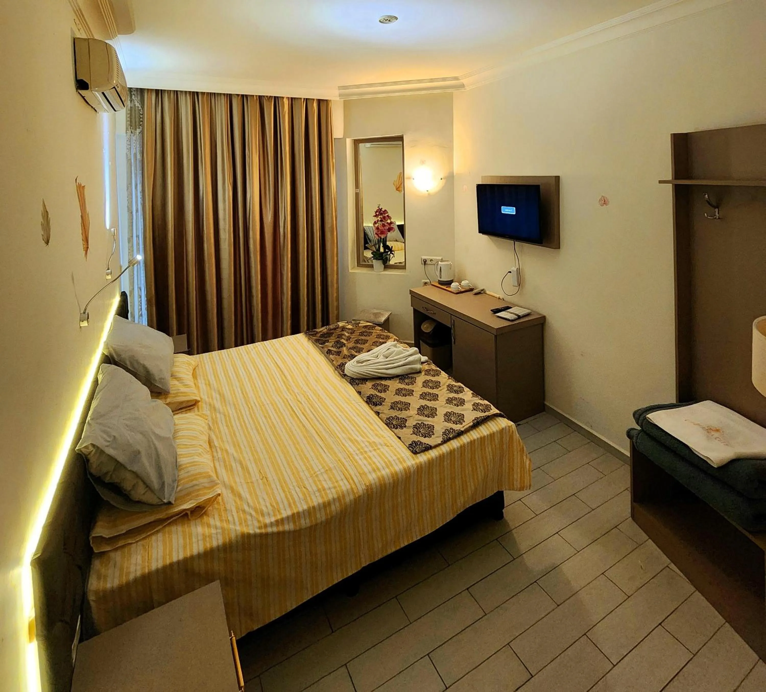 Bed in Cleopatra City Hotel Alanya