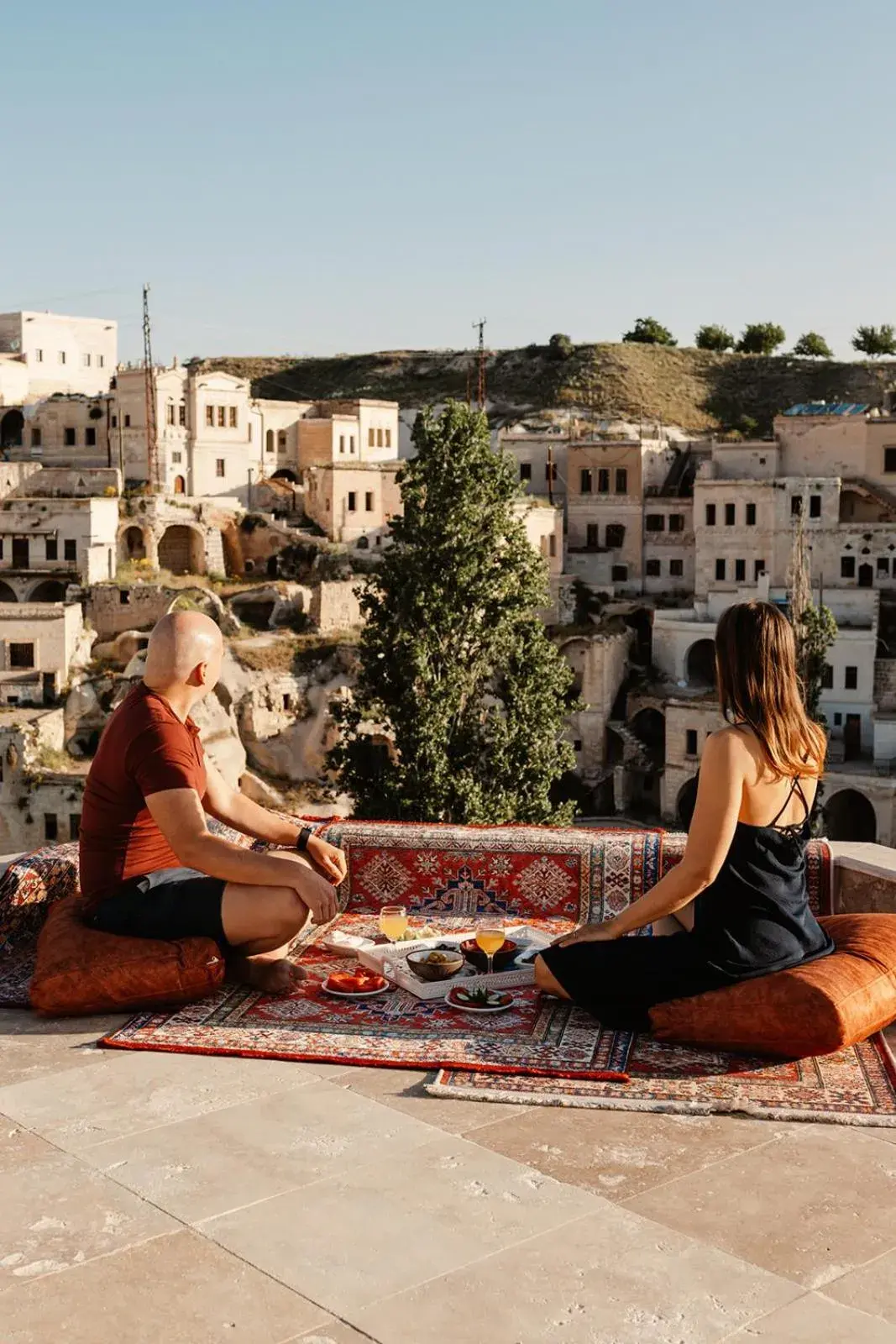 Restaurant/places to eat in Narcissos Cave Restaurant/places to eat in Narcissos Cave