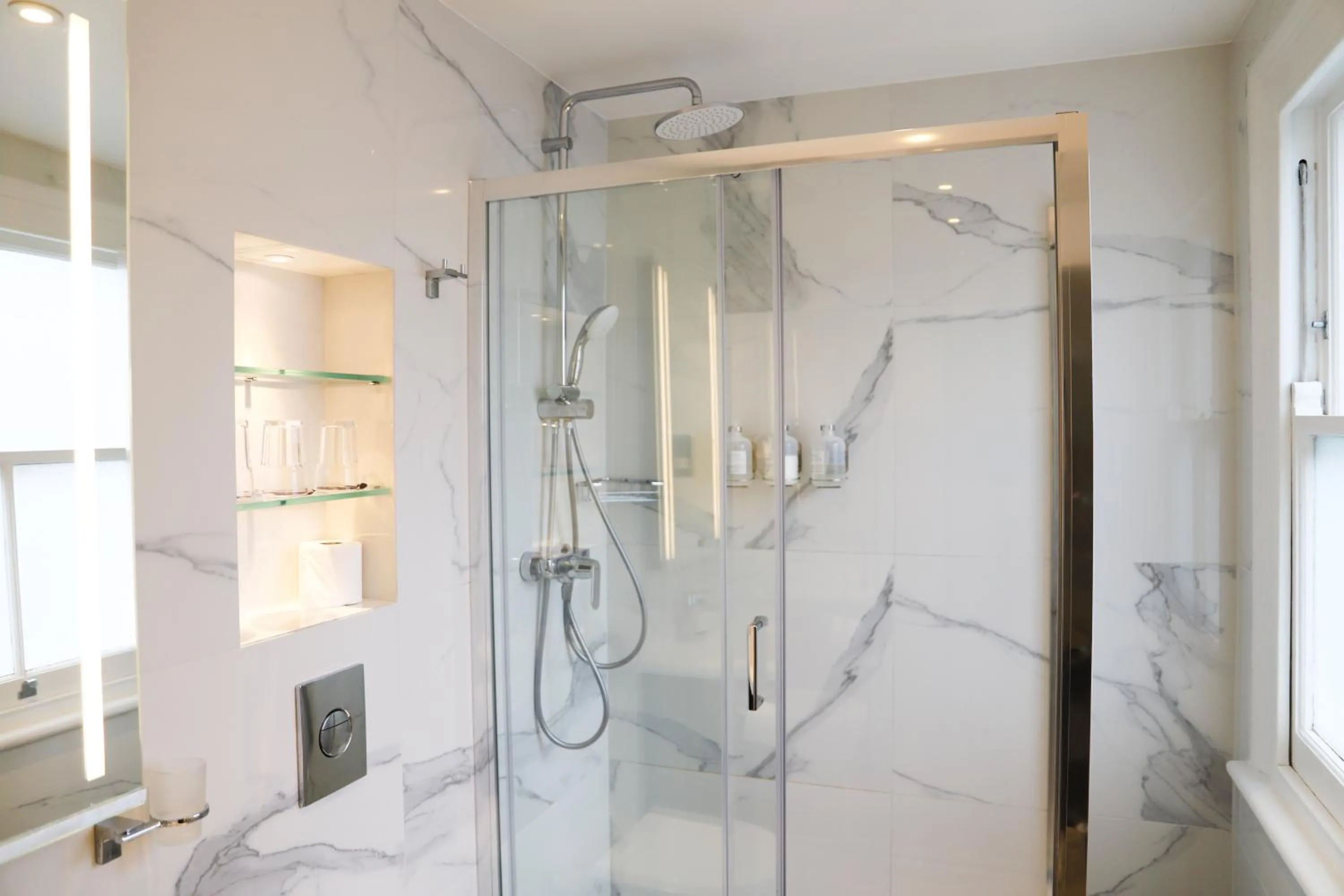 Bathroom in Rove Hotel London Paddington