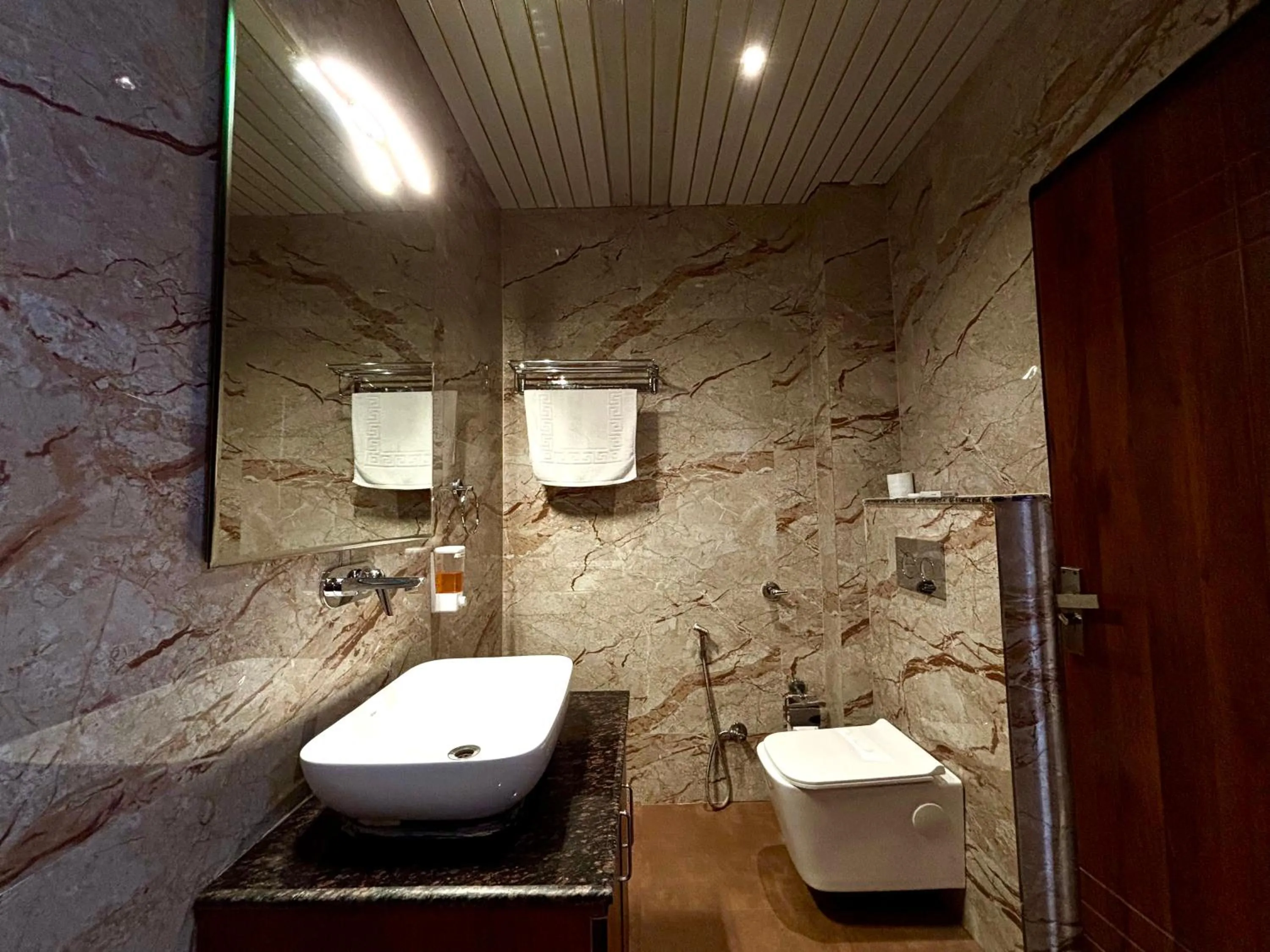 Bathroom in Vyom Boutique Hotel Rishikesh