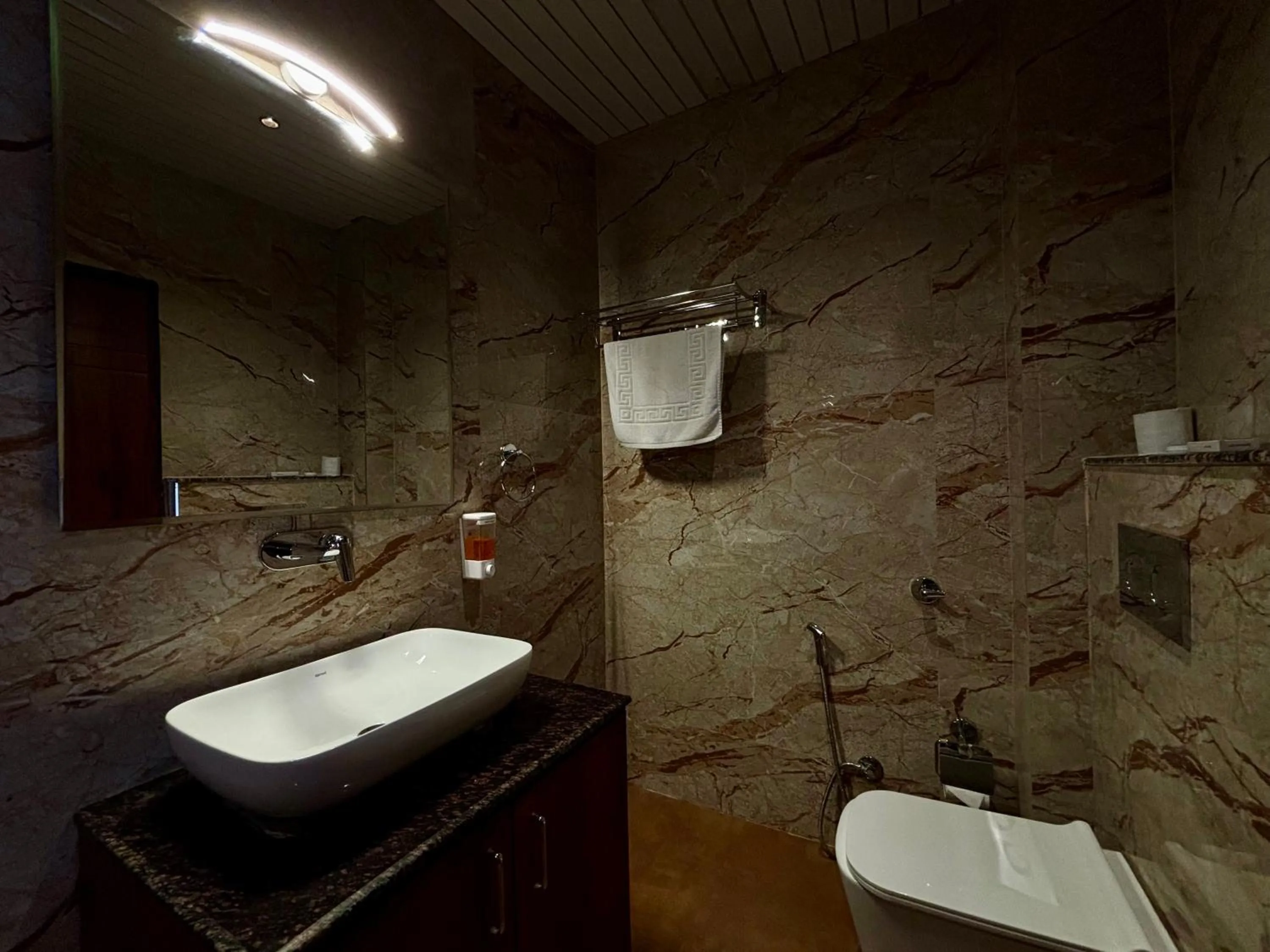 Bathroom in Vyom Boutique Hotel Rishikesh