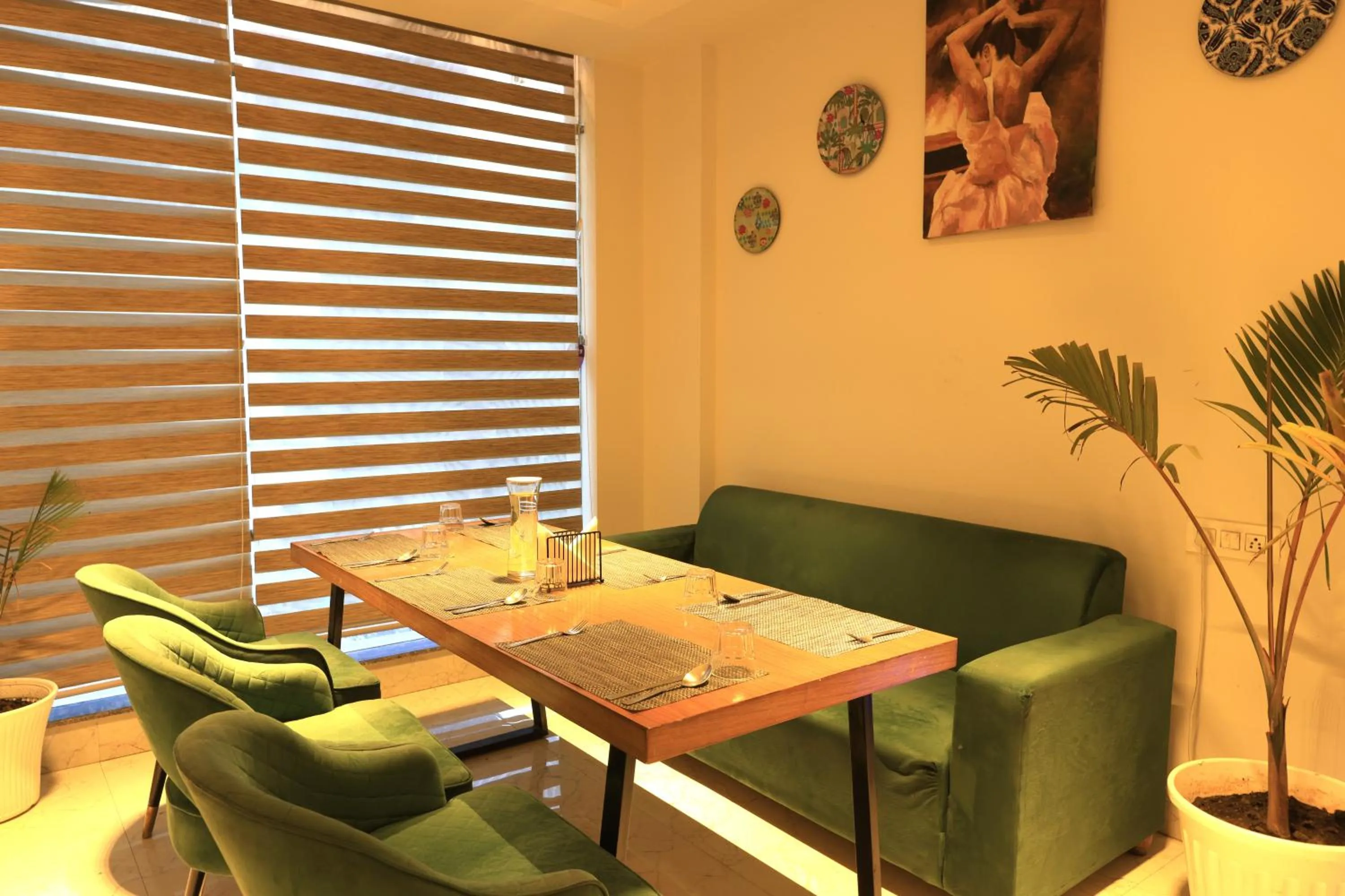 Dining area in Vyom Boutique Hotel Rishikesh