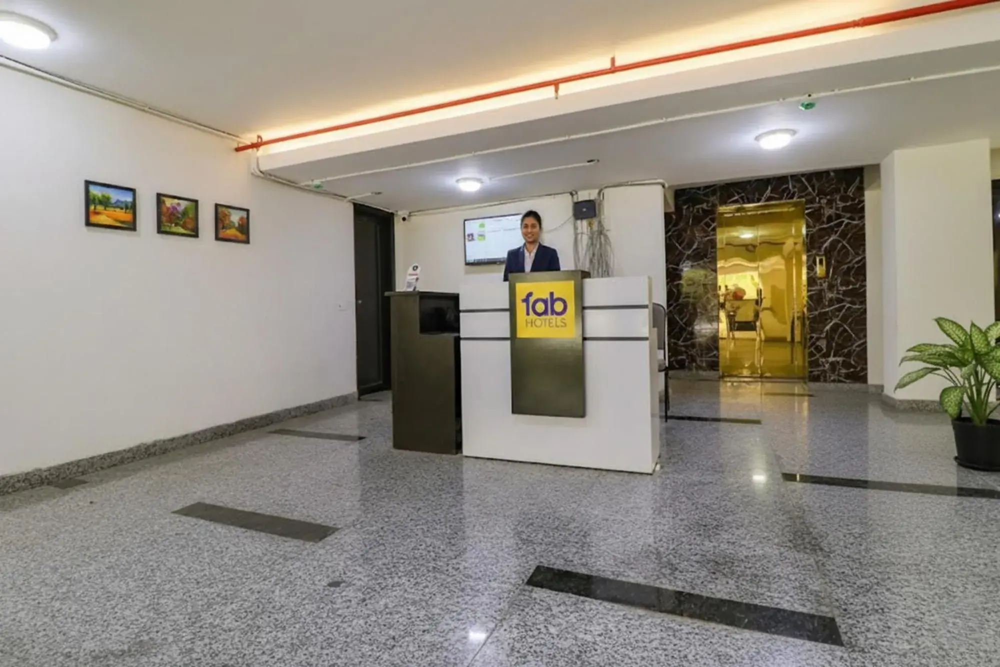 Lobby or reception in FabHotel Pitampura Lobby or reception in FabHotel Pitampura