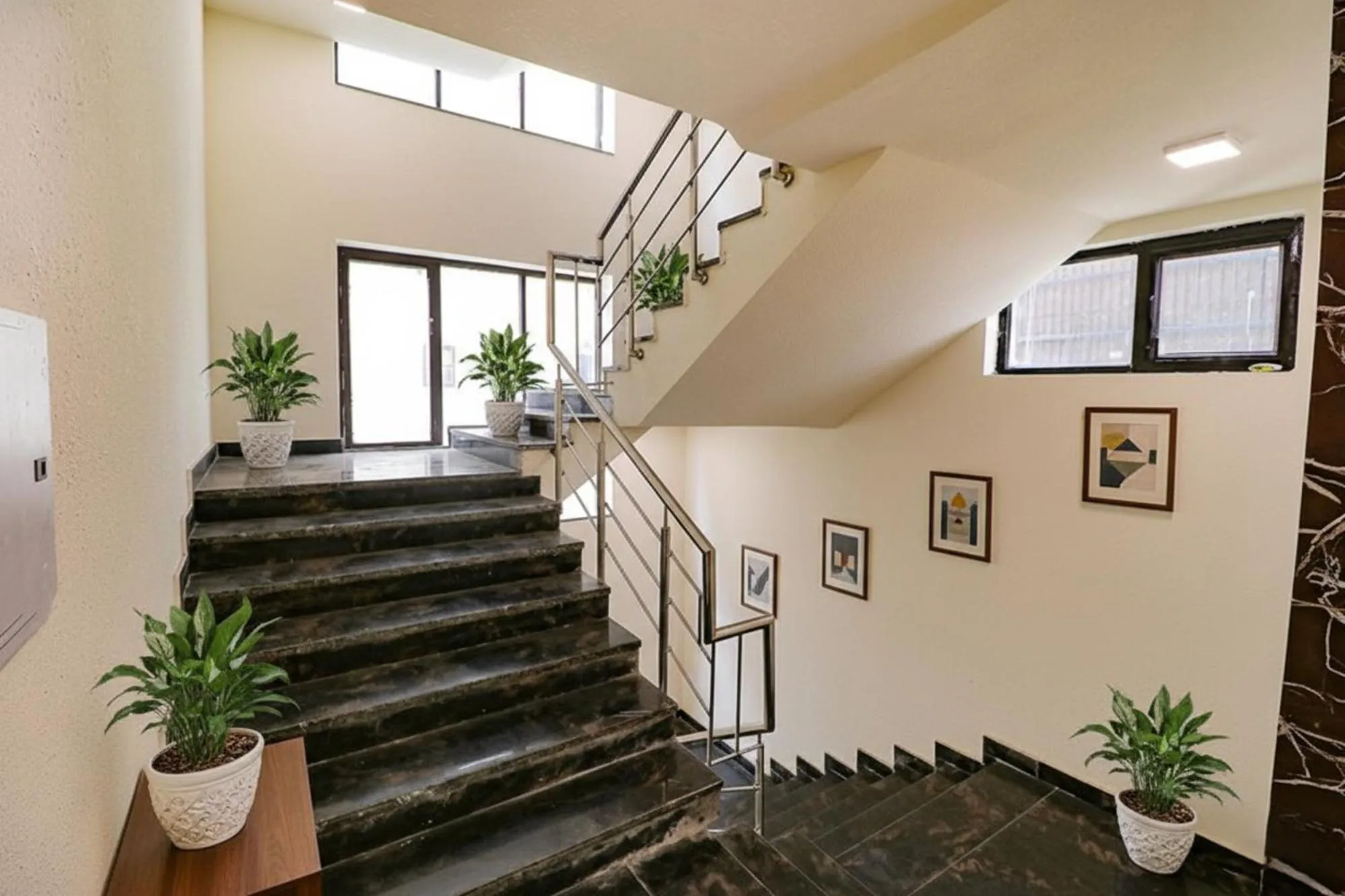 Lobby or reception in FabHotel Pitampura