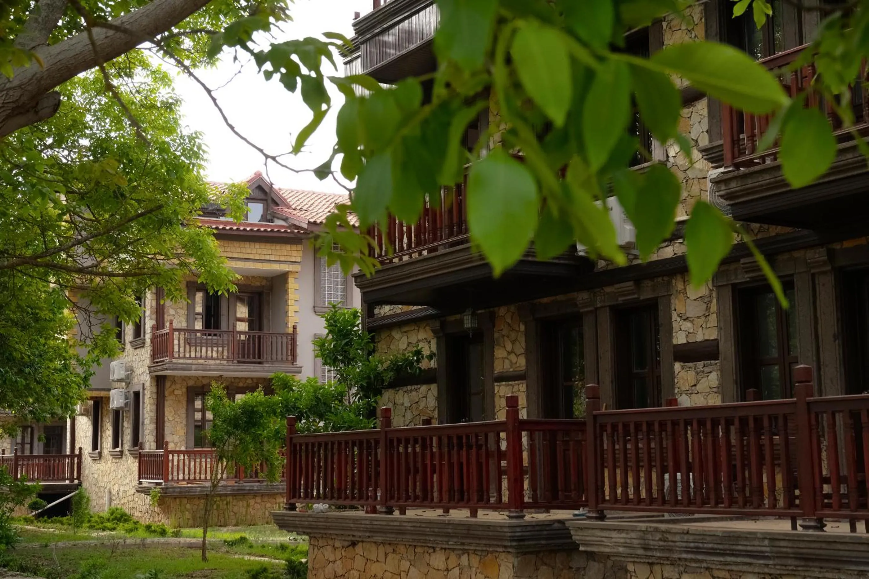 Property building in Enso Inn