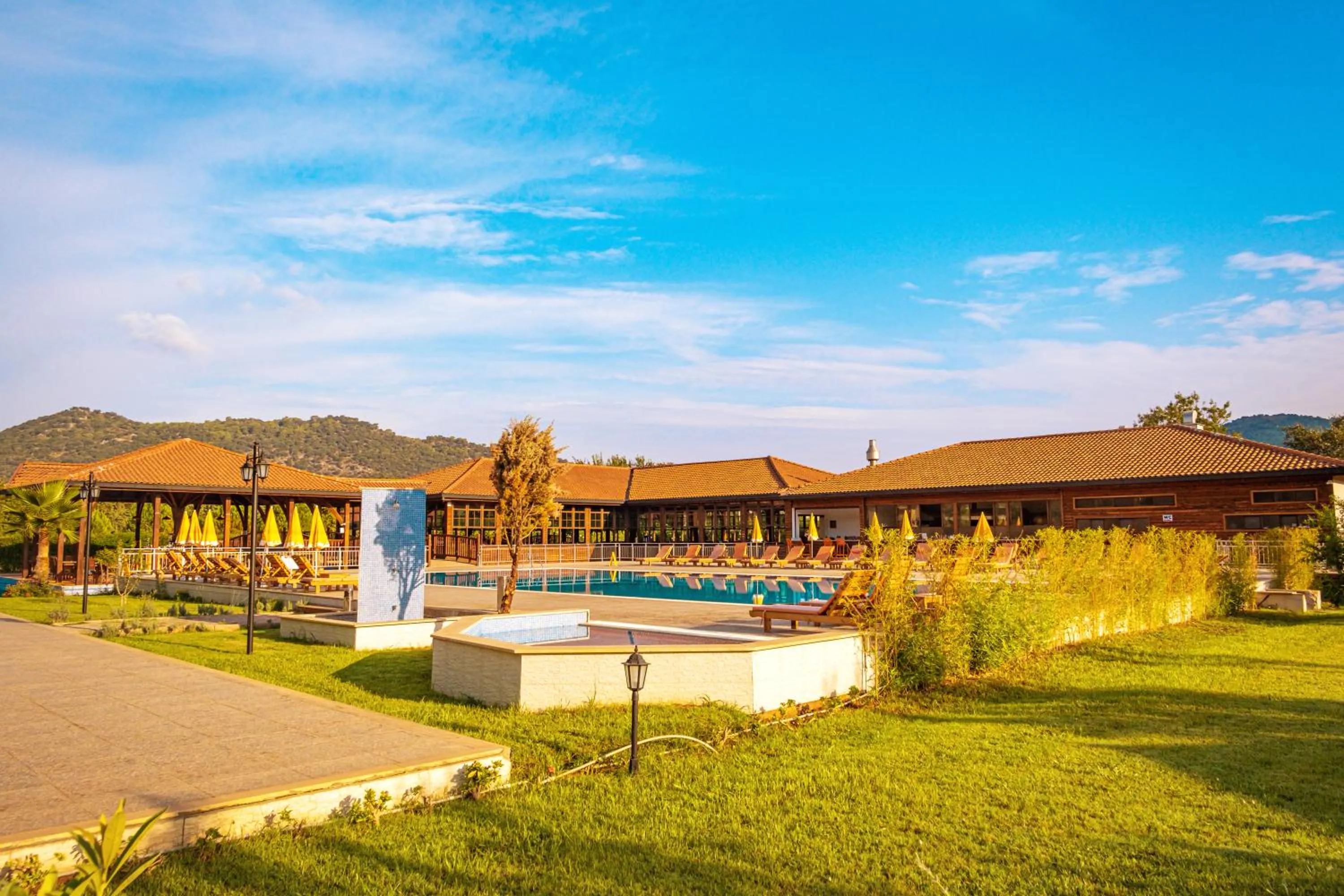 Property building in Enso Inn