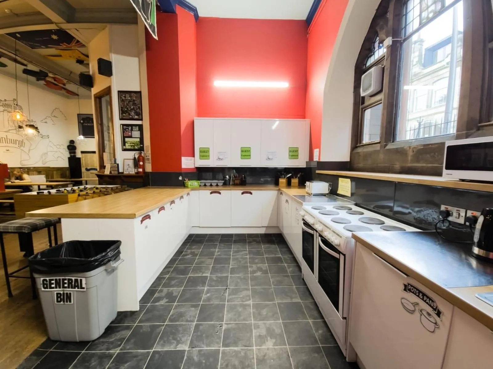 Communal kitchen in Belford Hostel