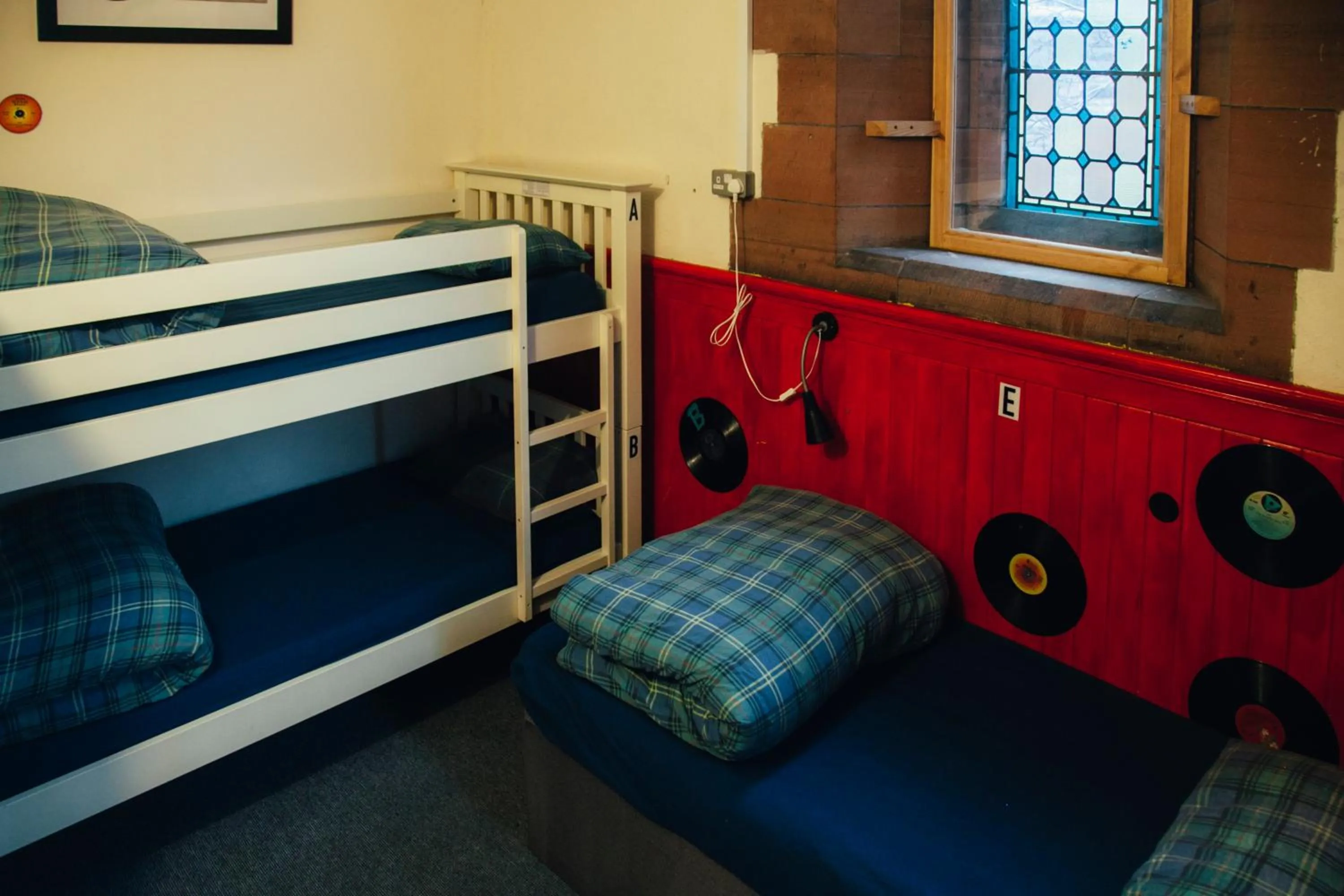 bunk bed, Bed in Belford Hostel