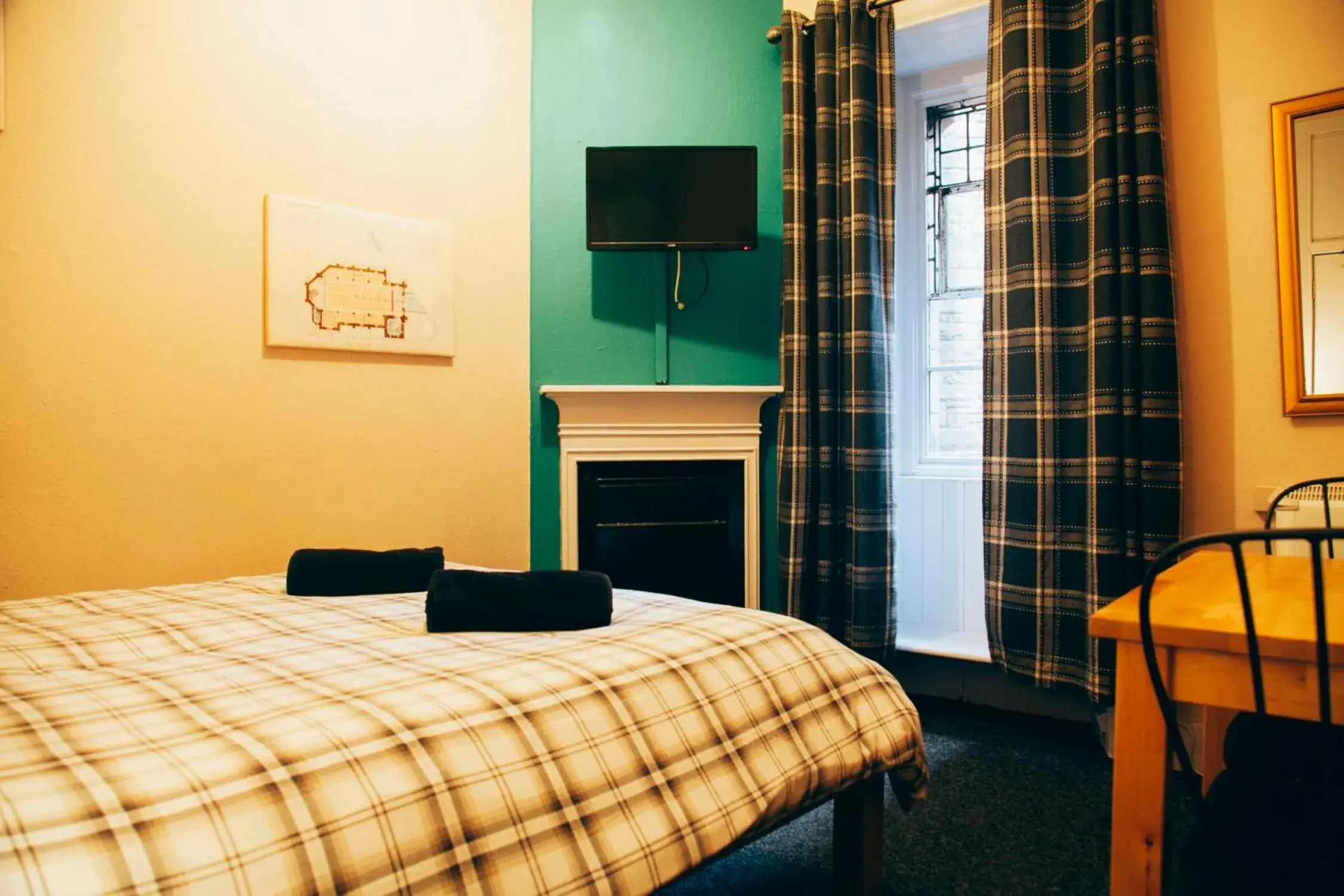 Double Room with Shared Bathroom in Belford Hostel Double Room with Shared Bathroom in Belford Hostel