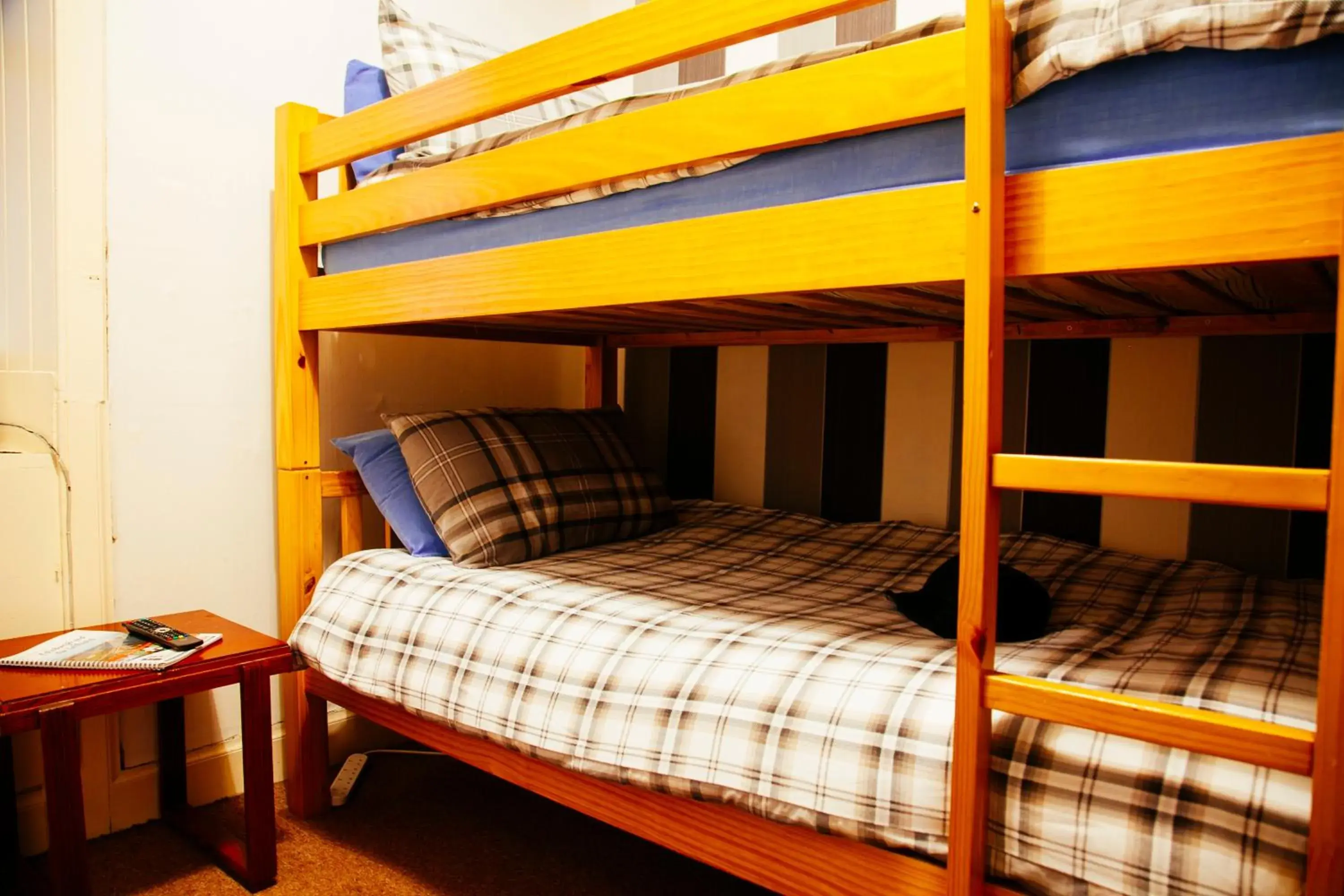 Standard Twin Room in Belford Hostel Standard Twin Room in Belford Hostel
