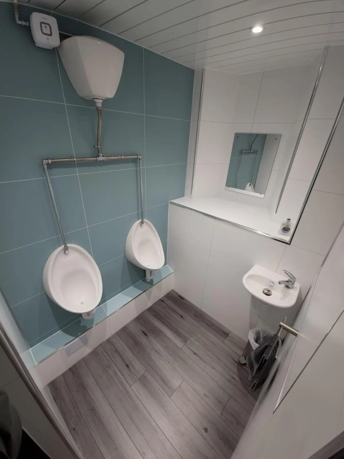 Bathroom in Belford Hostel