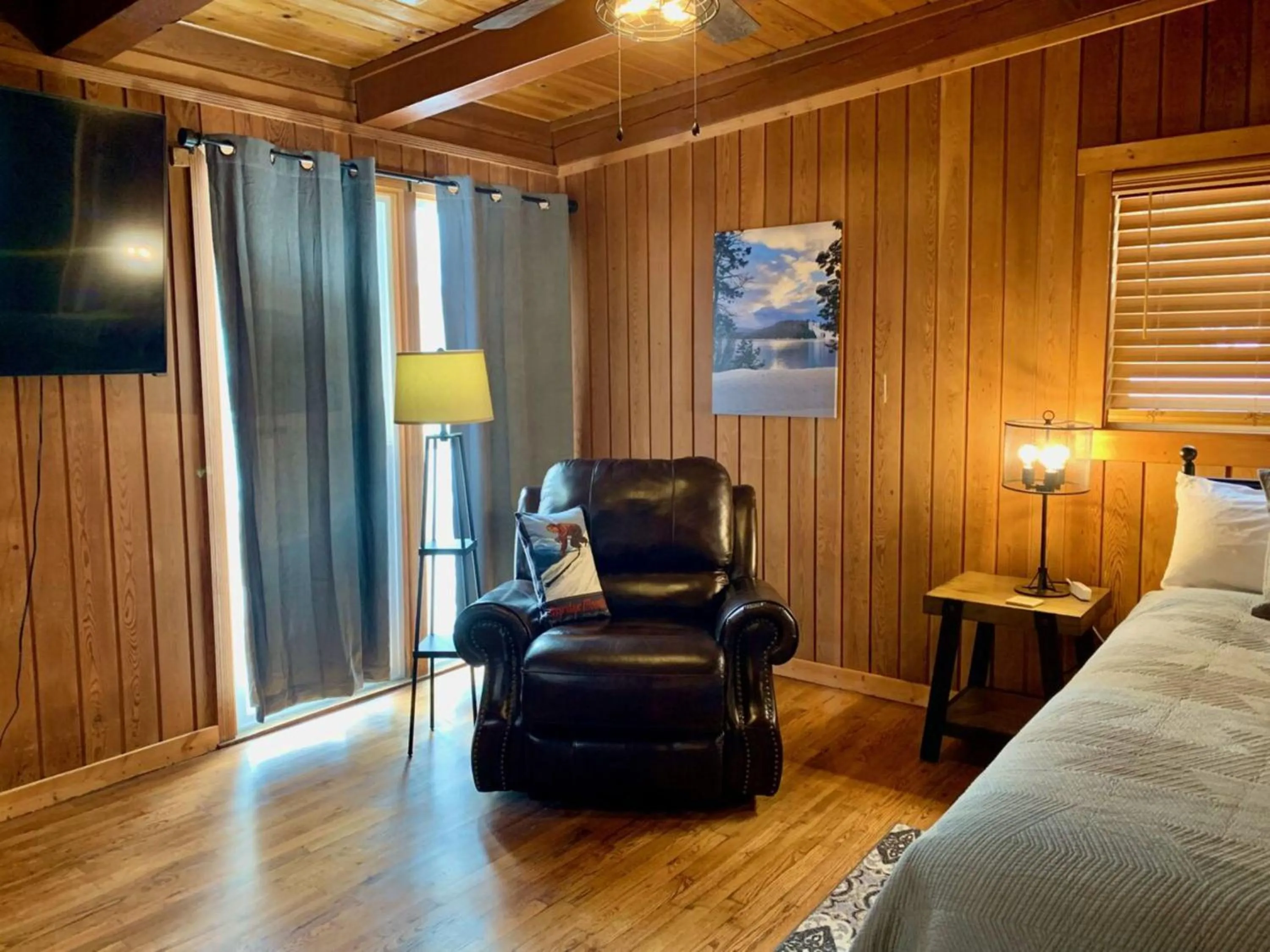 Bedroom, Bed in Just For Fun by Casago McCall - Donerightmanagement