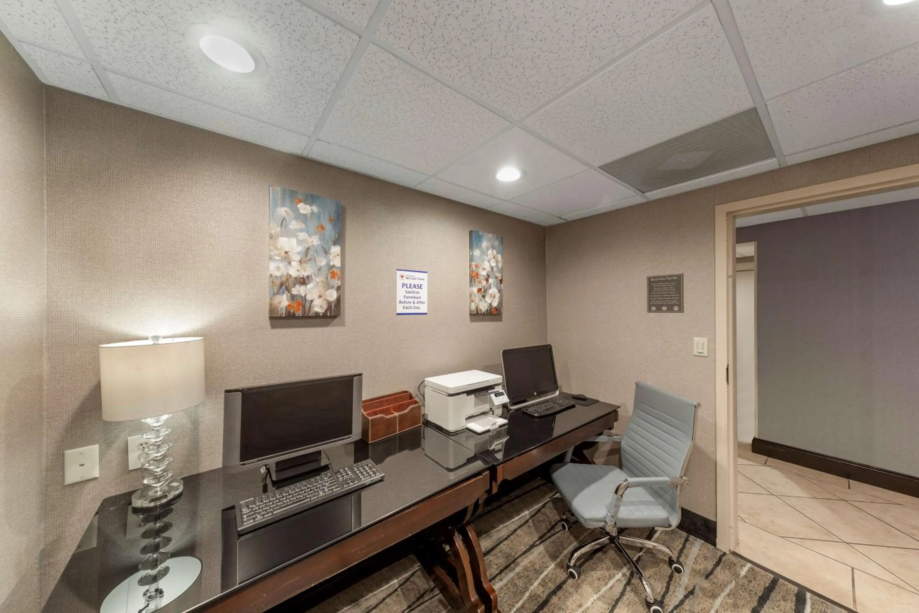 Business facilities in Best Western Plus Russellville Hotel & Suites