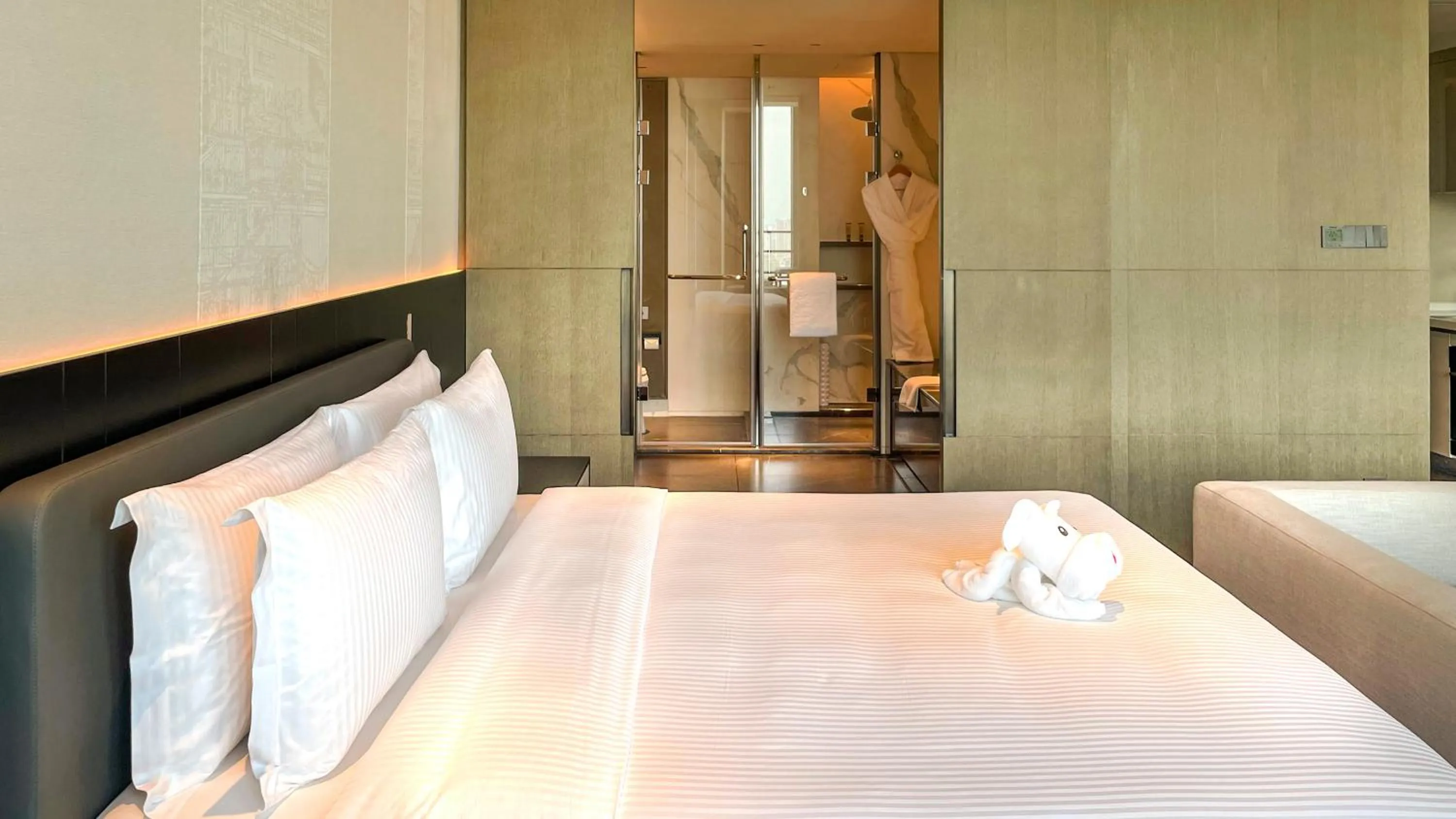 Bedroom, Bed in Ascott Qinhuang Chengdu