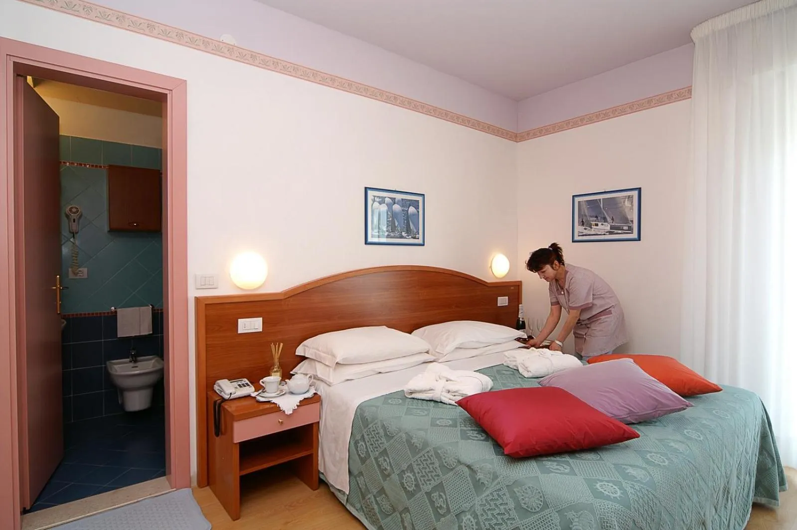 Bed in Hotel Lungomare