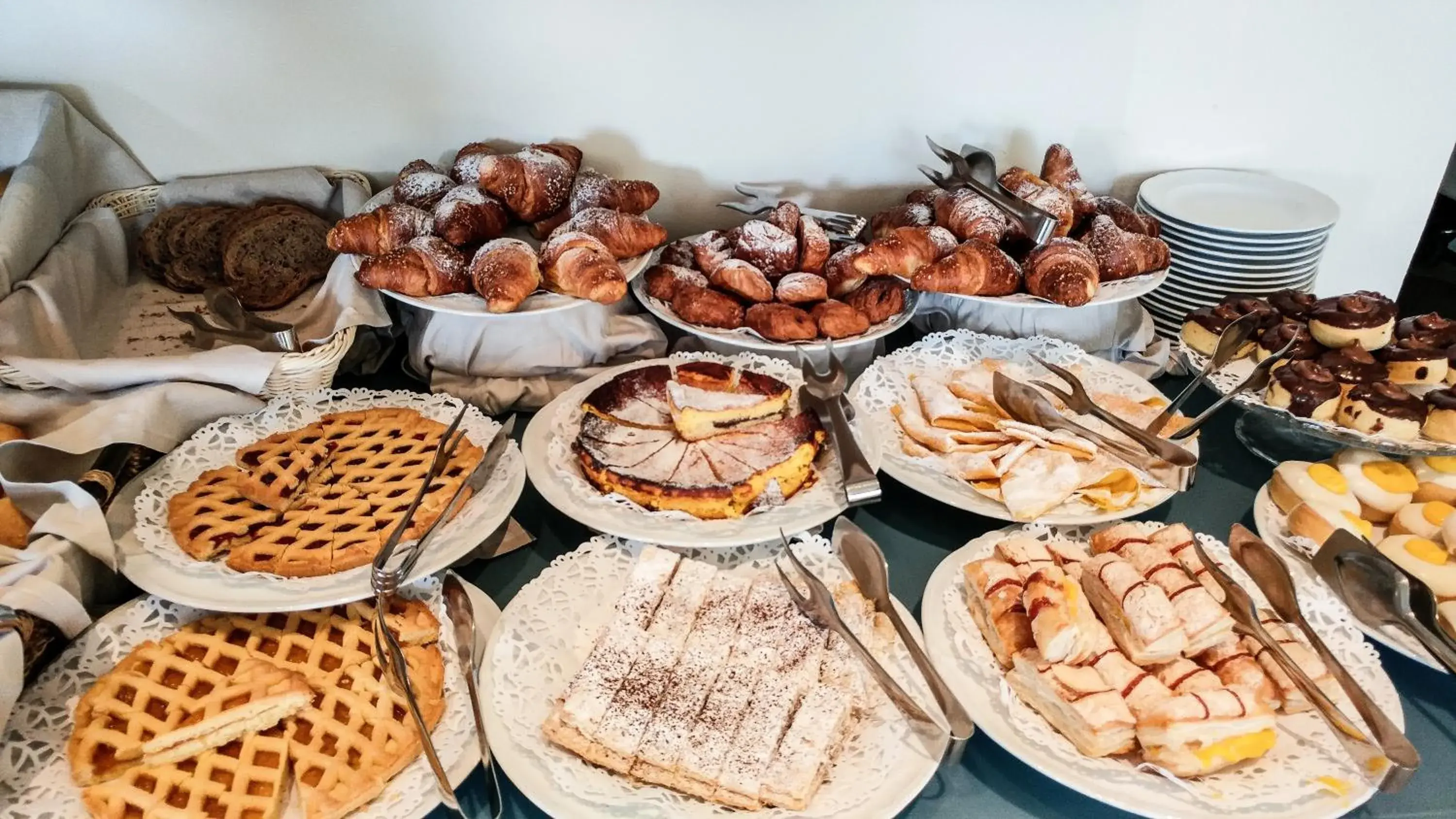 Breakfast in Hotel Lungomare Breakfast in Hotel Lungomare