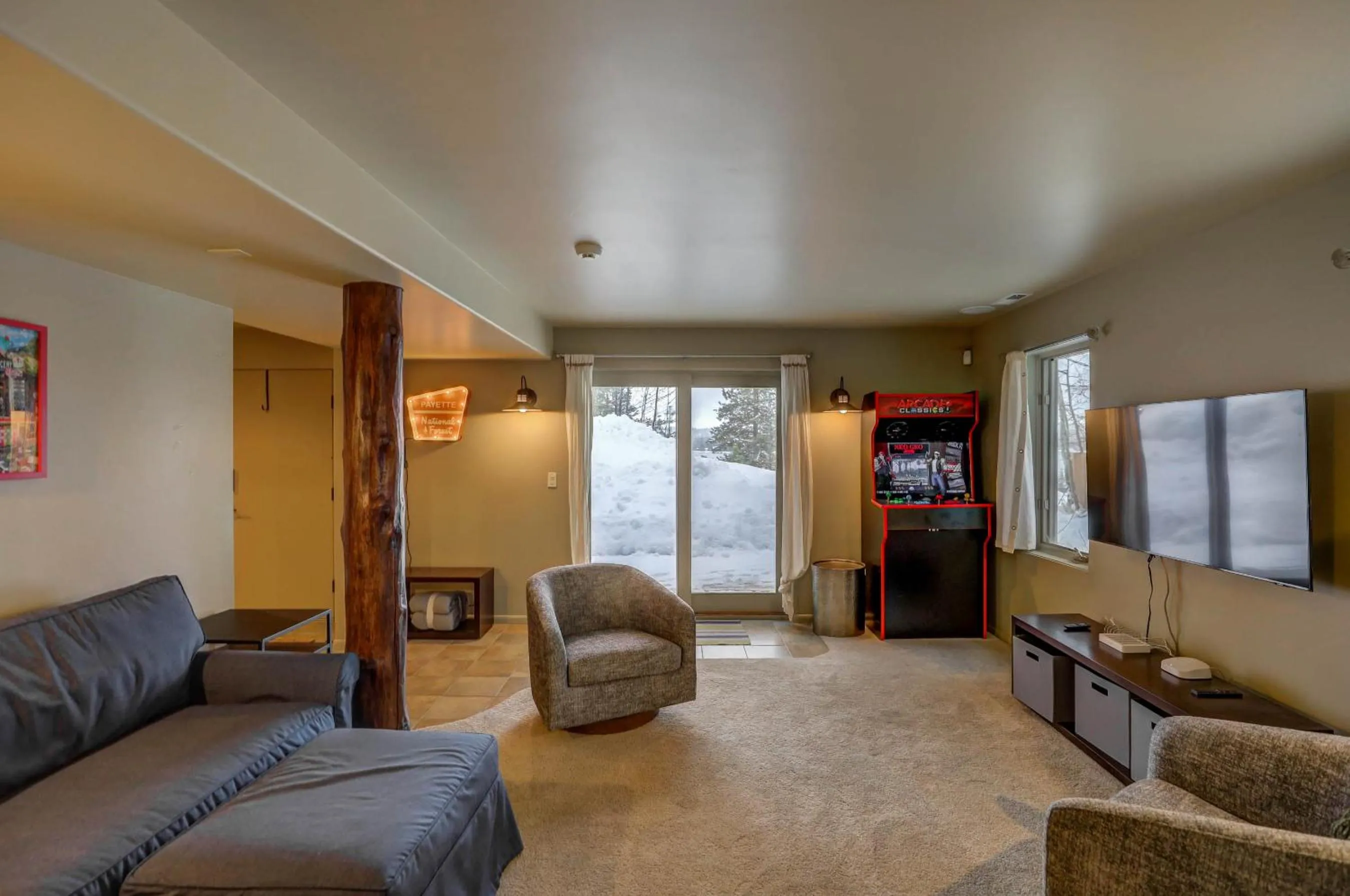 Mackinaw Manor by Casago McCall - Donerightmanagement