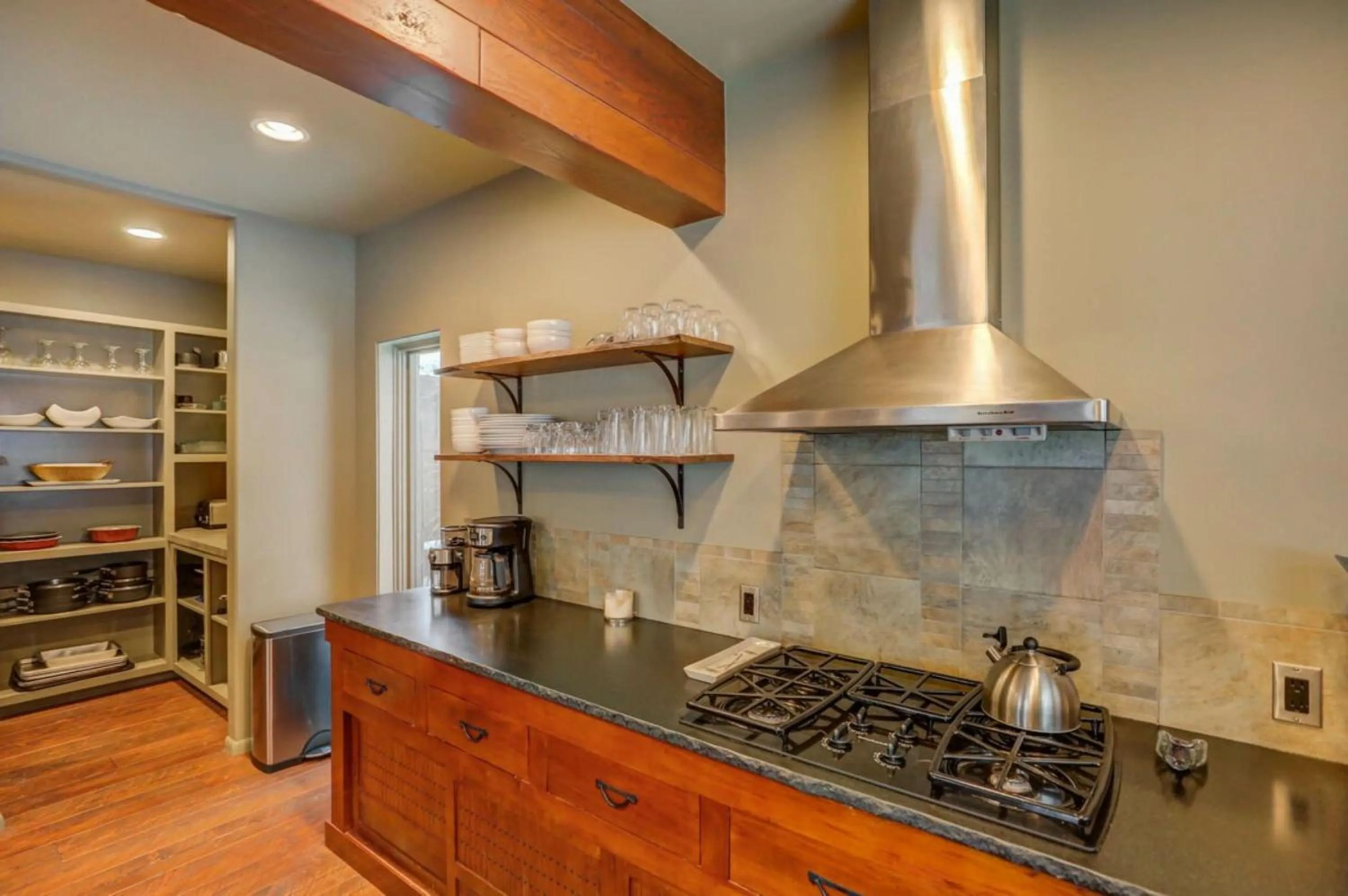 Kitchen or kitchenette in Mackinaw Manor by Casago McCall - Donerightmanagement