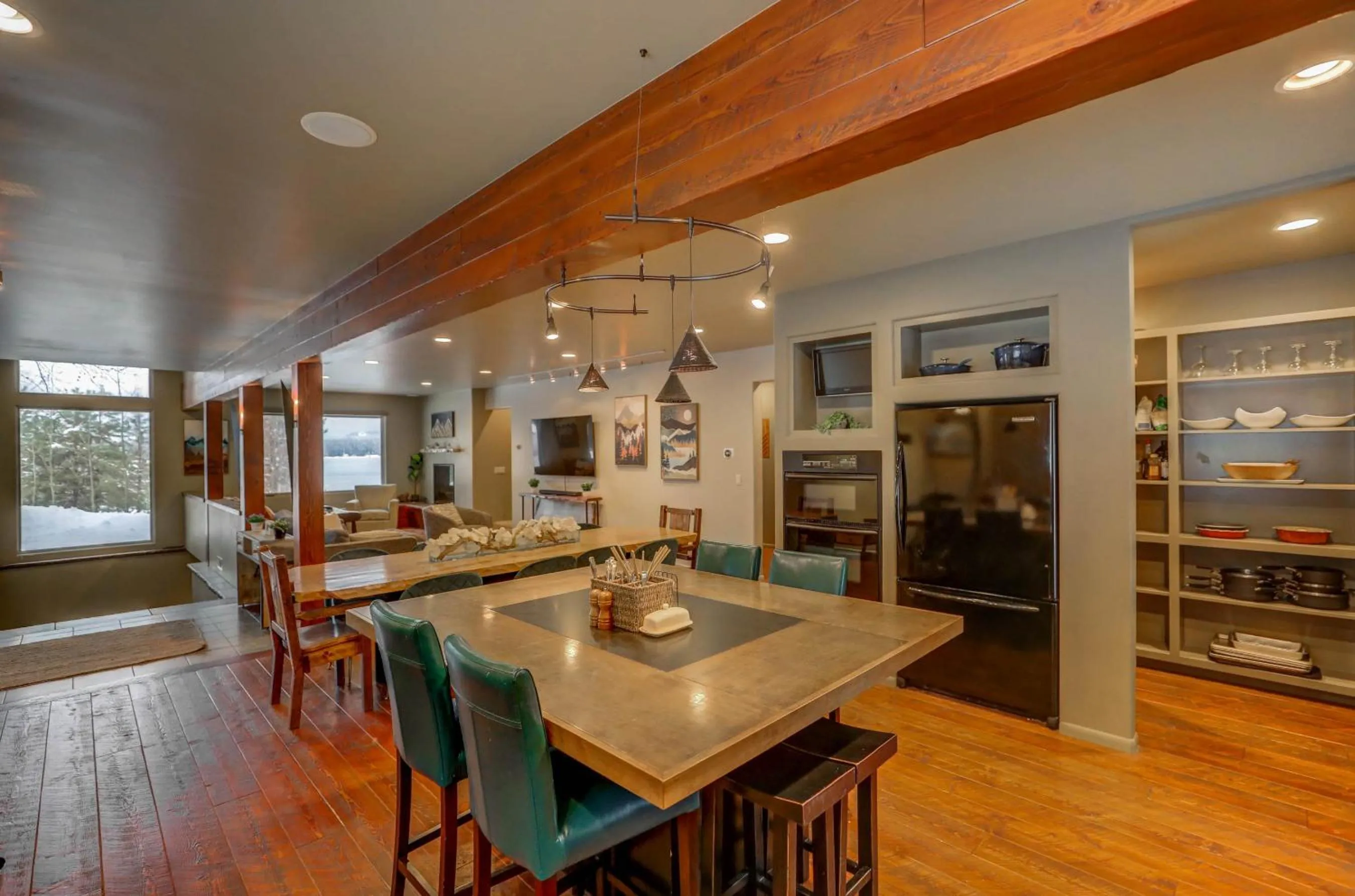 Mackinaw Manor by Casago McCall - Donerightmanagement