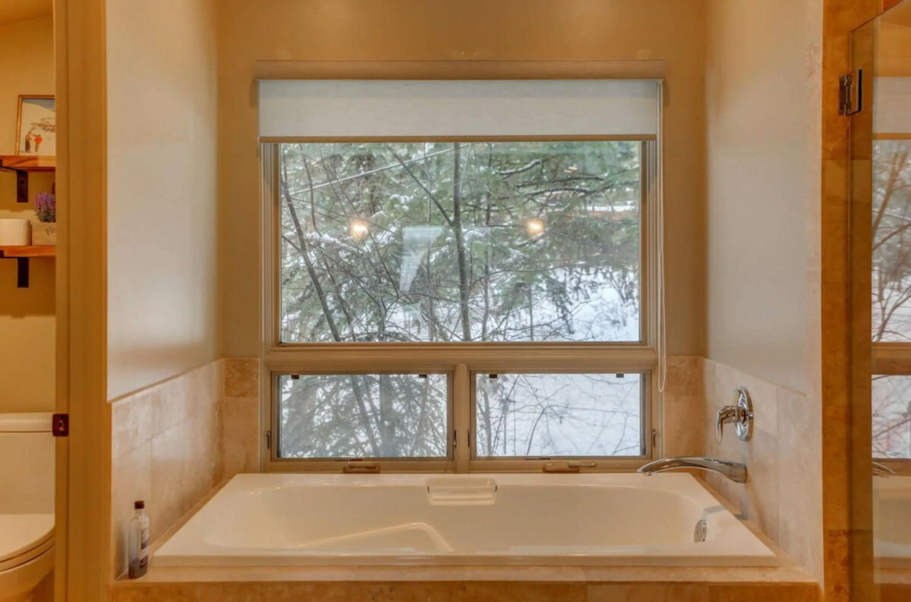 Bathroom in Mackinaw Manor by Casago McCall - Donerightmanagement