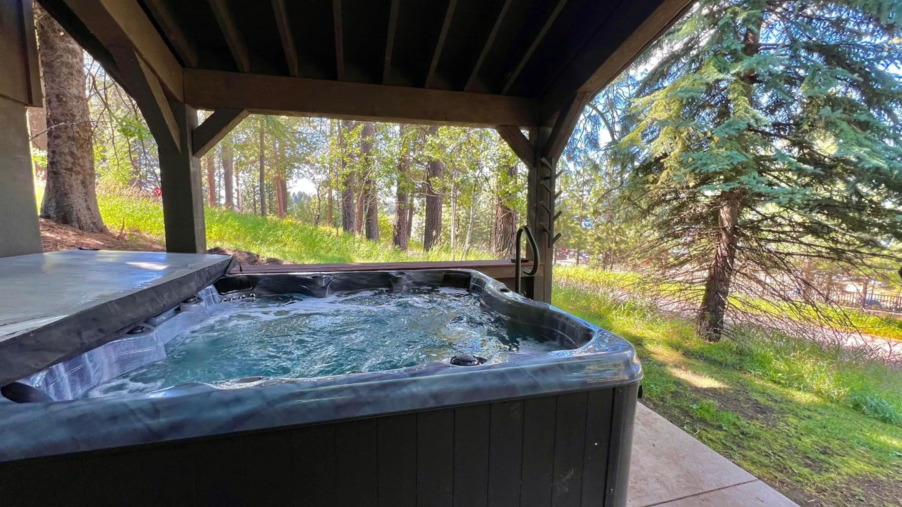 Mackinaw Manor by Casago McCall - Donerightmanagement