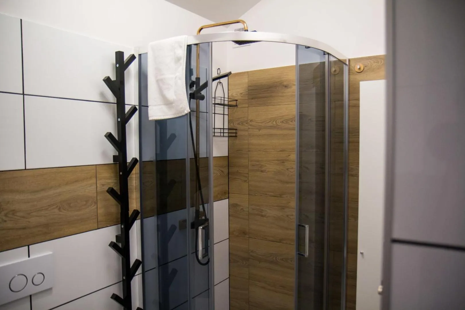 Bathroom in Apartament Uleczka by Rentoom