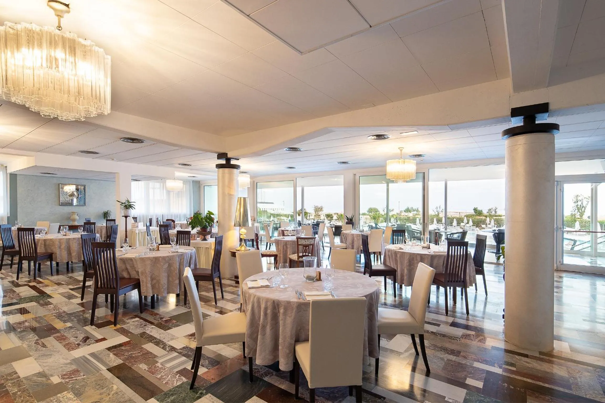 Restaurant/places to eat in Fantinello Hotel