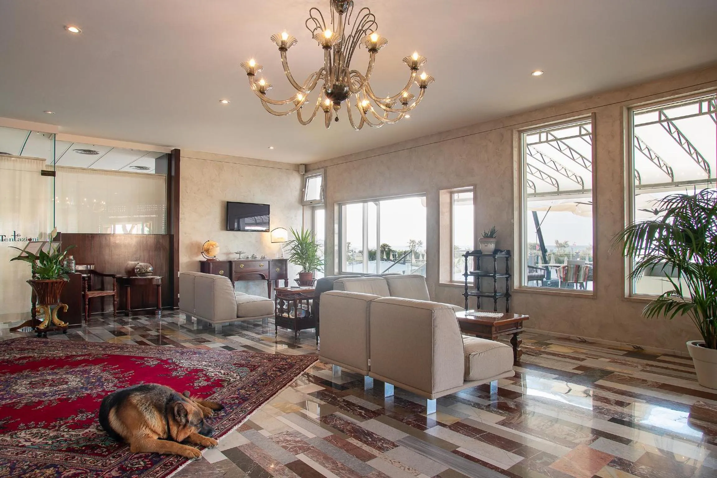 TV and multimedia in Fantinello Hotel