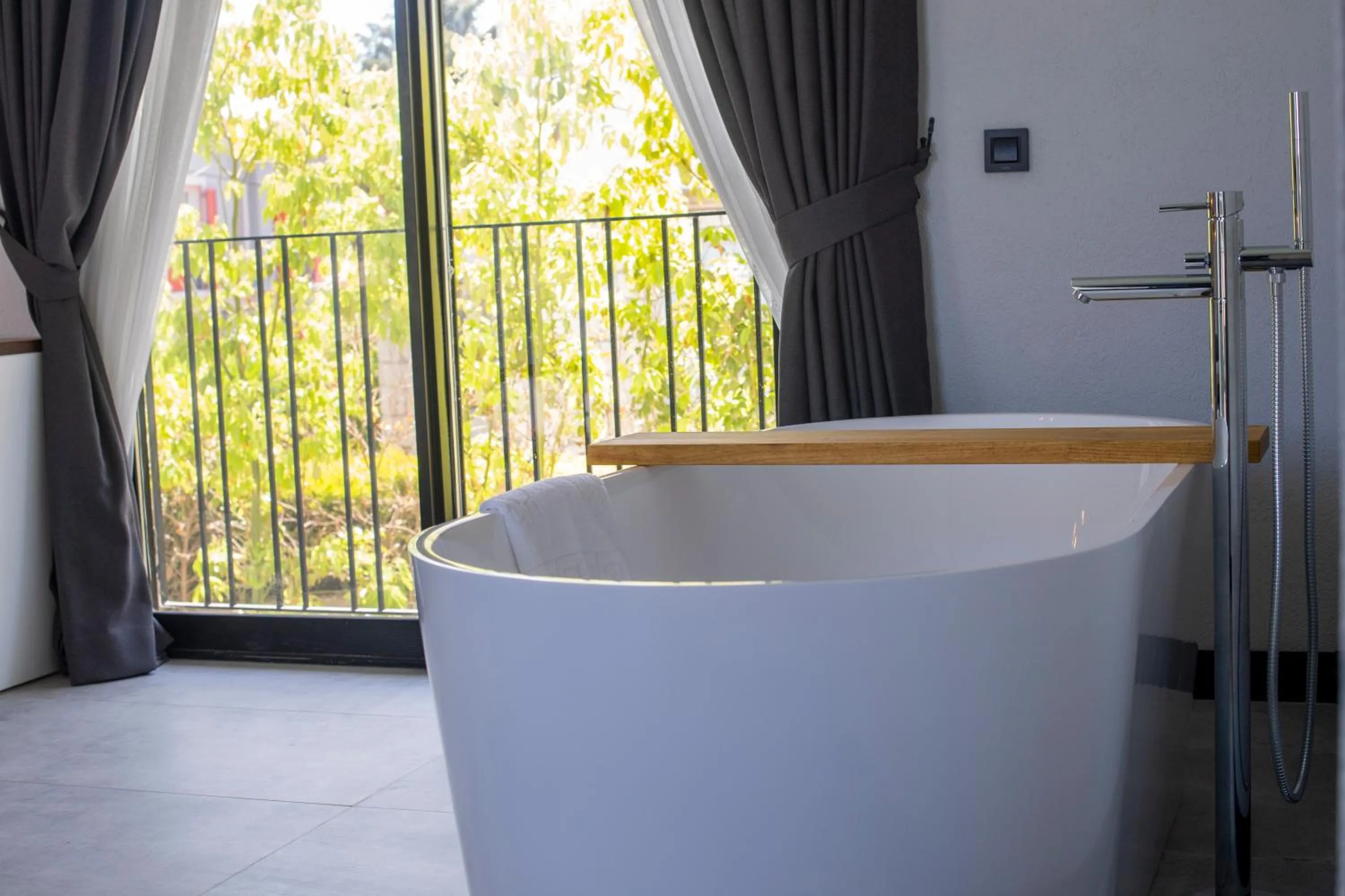 Bath in Primus Alacati Adult Only