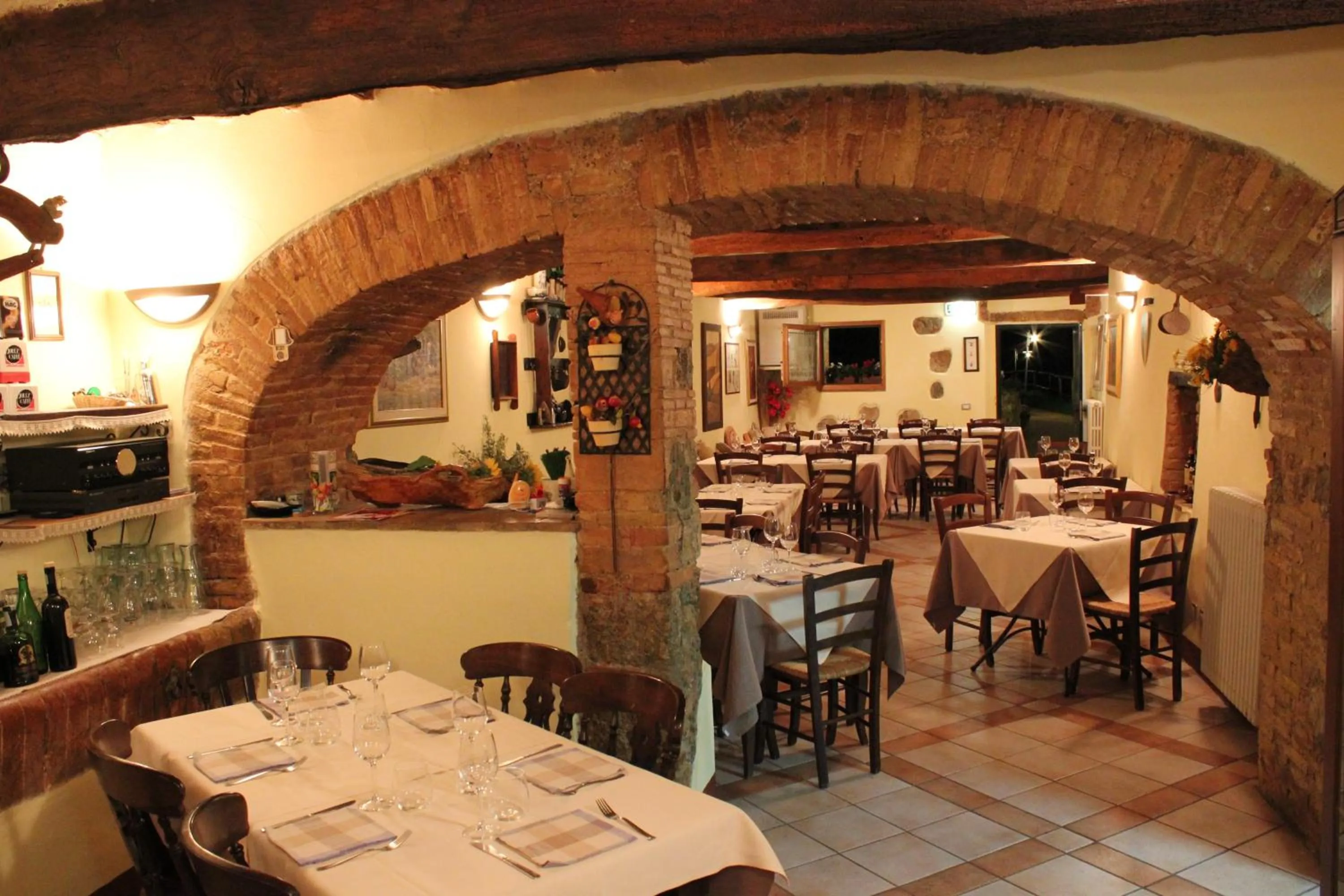 Restaurant/places to eat in Antico Borgo Poggiarello
