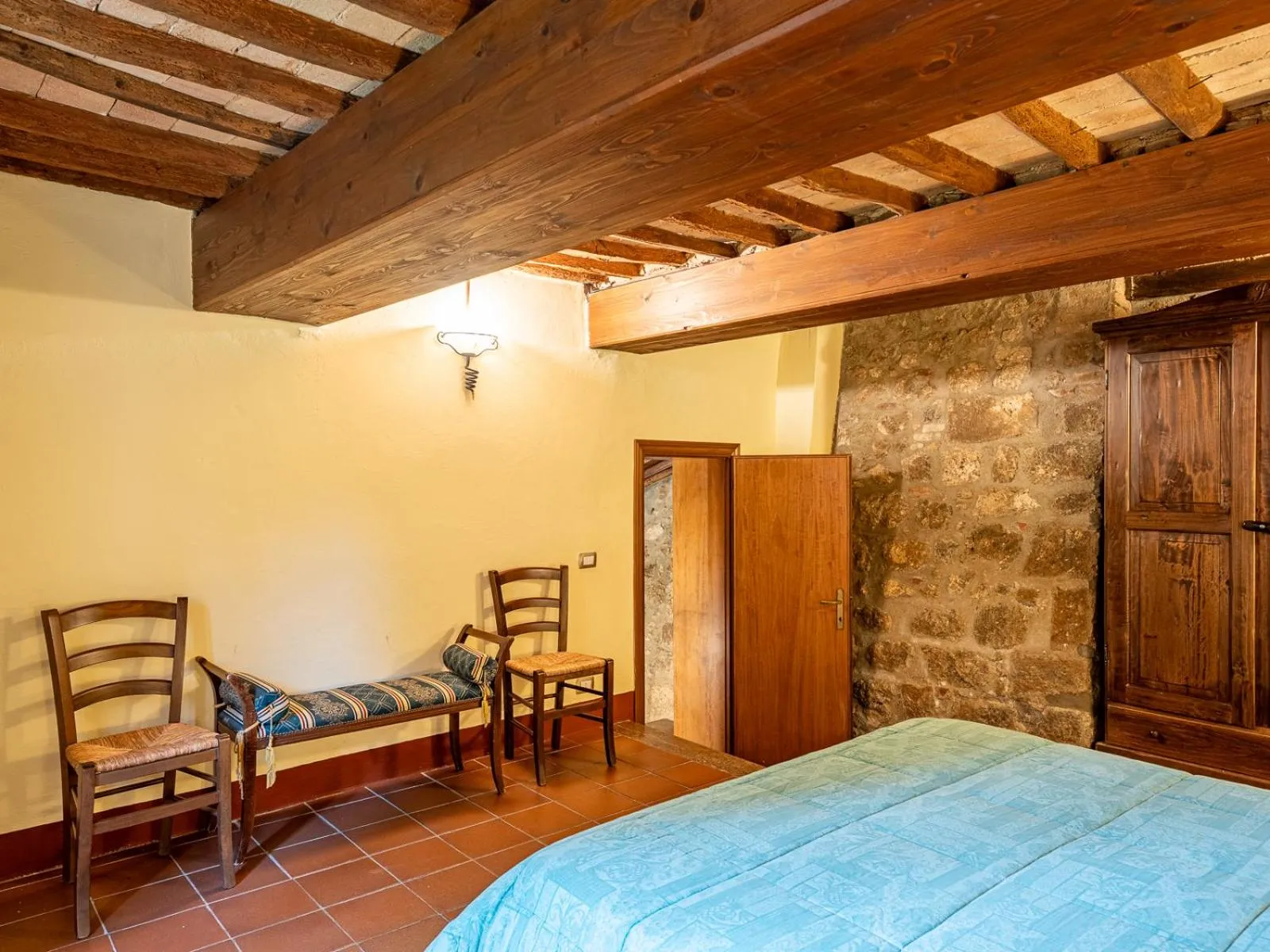 Bed in Antico Borgo Poggiarello