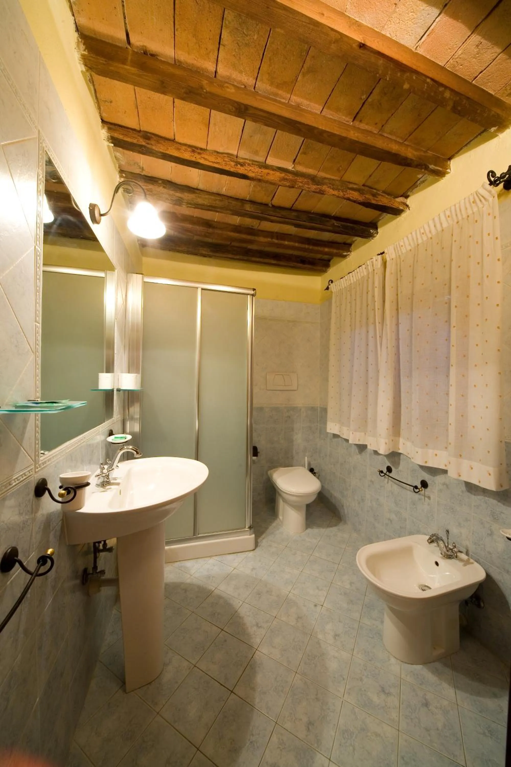 Bathroom in Antico Borgo Poggiarello