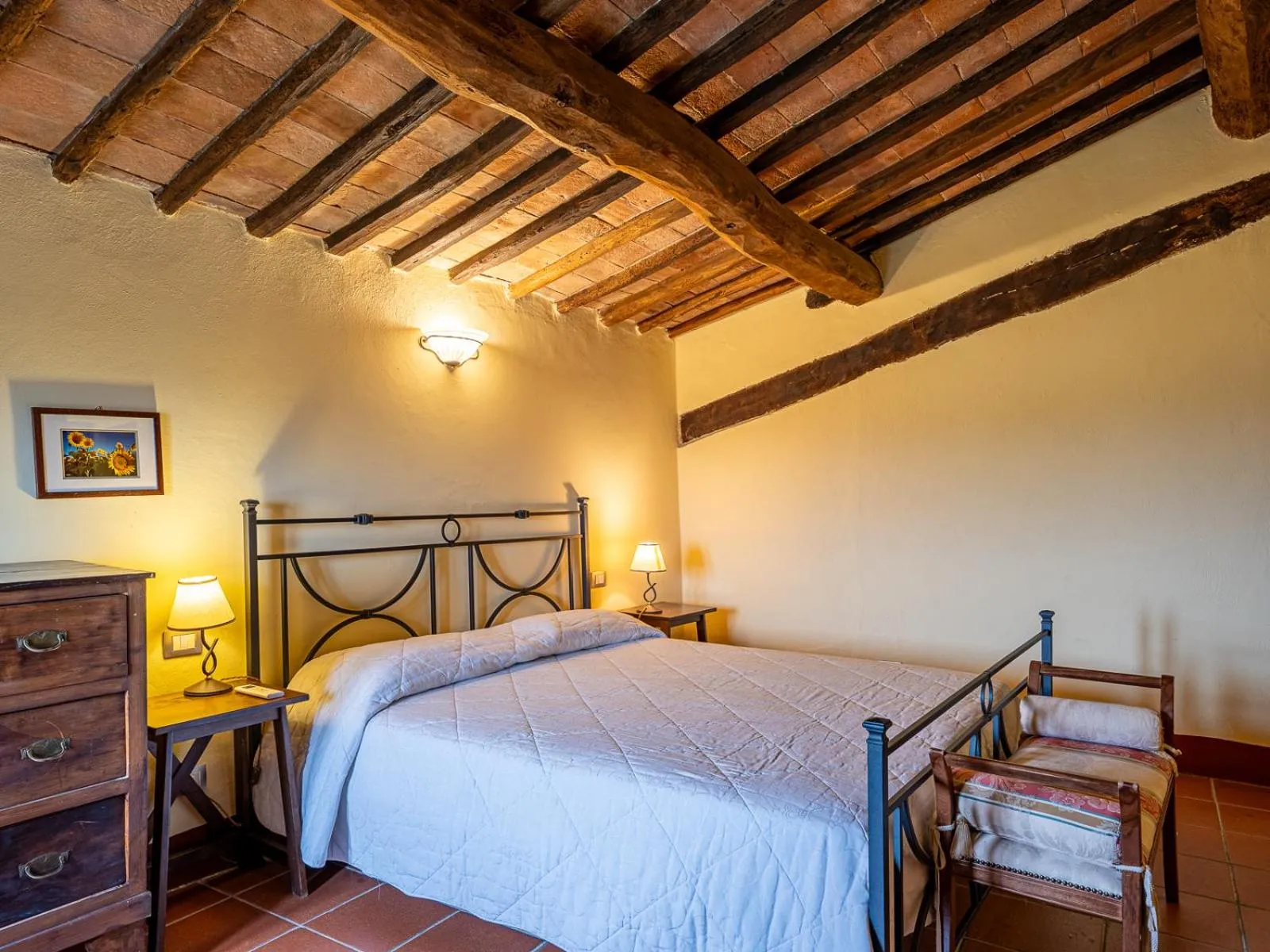 Bed in Antico Borgo Poggiarello