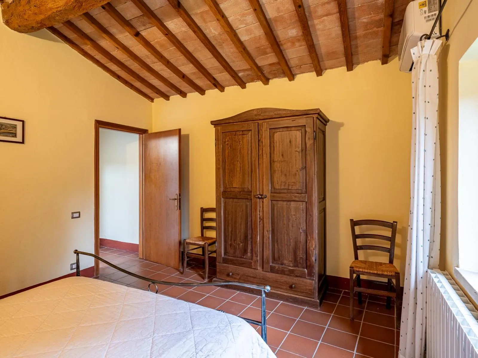 Bed in Antico Borgo Poggiarello