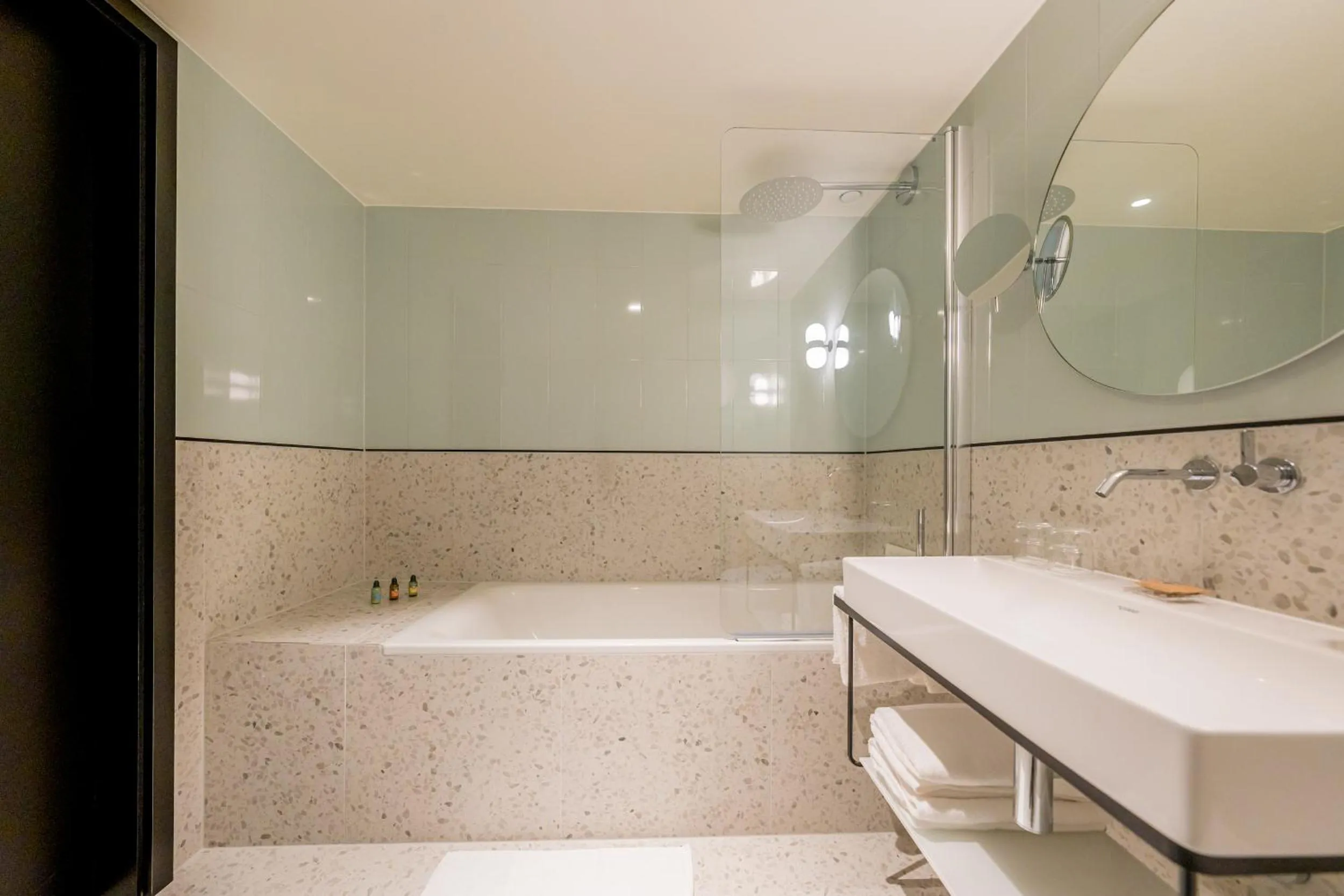 Bathroom in Hotel D Bulle - La Gruyère