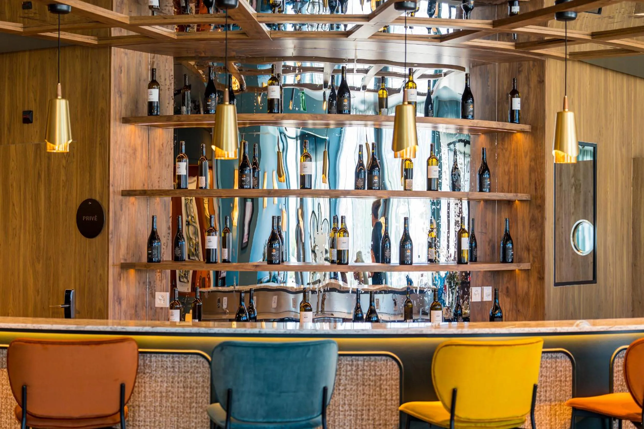 Lounge or bar in Hotel D Bulle - La Gruyère