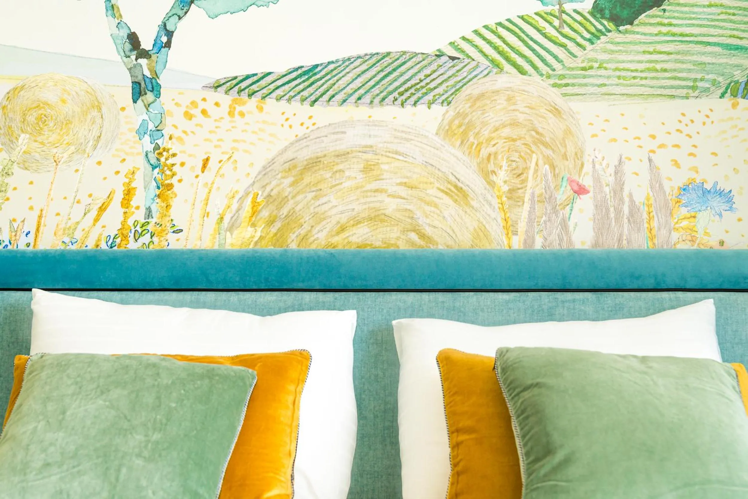 Bedroom, Bed in Hotel D Bulle - La Gruyère