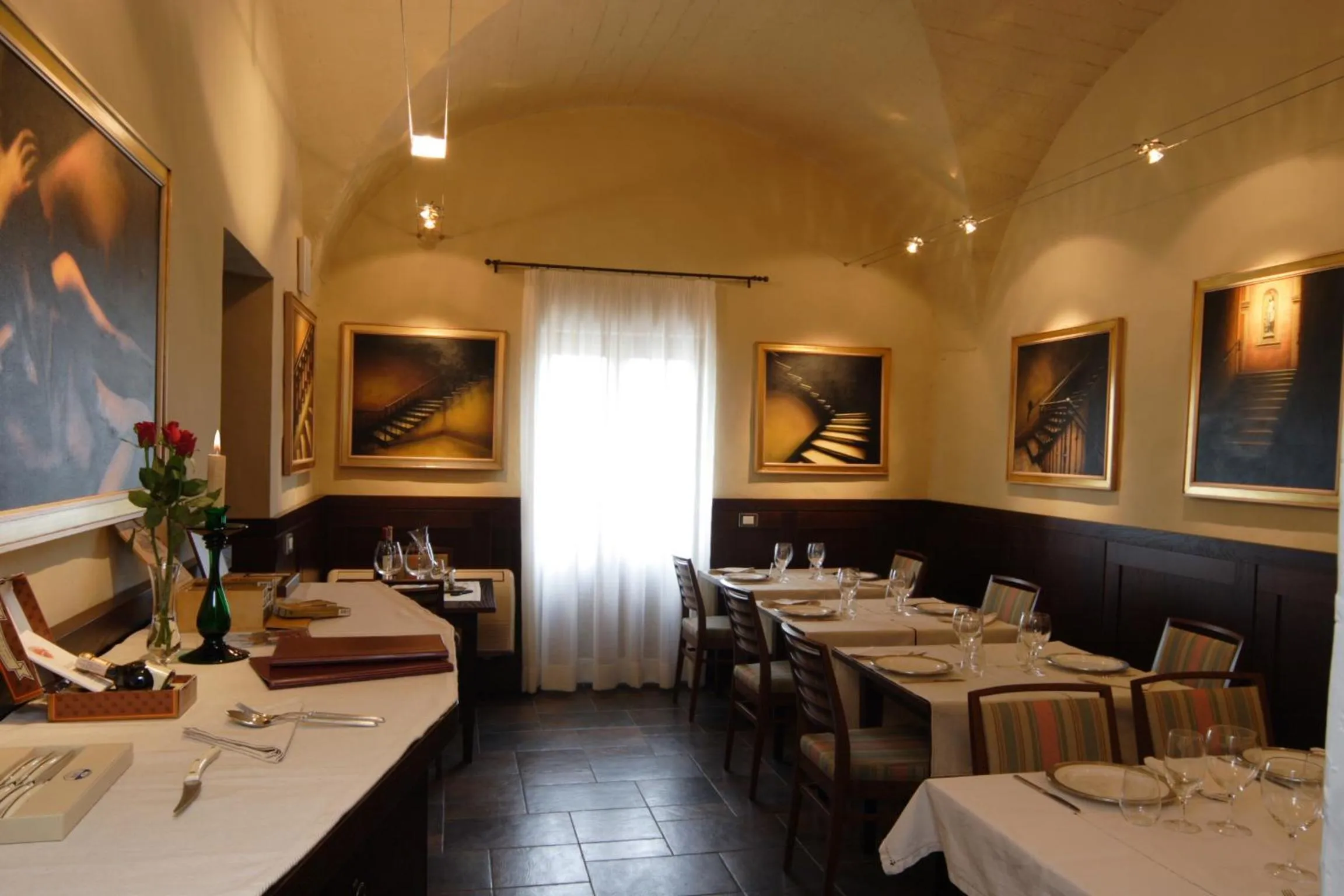 Restaurant/places to eat in Locanda Viani